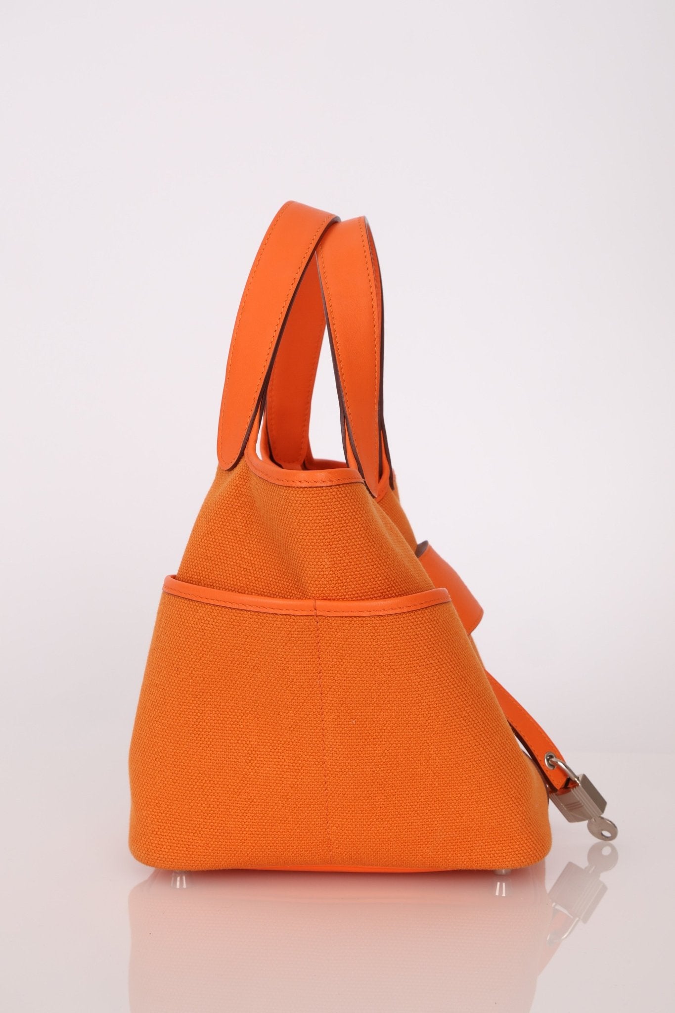 Limited Edition Hermès 2023 Orange Toile Goeland Swift Cargo Picotin 18 PHW - FashioNica