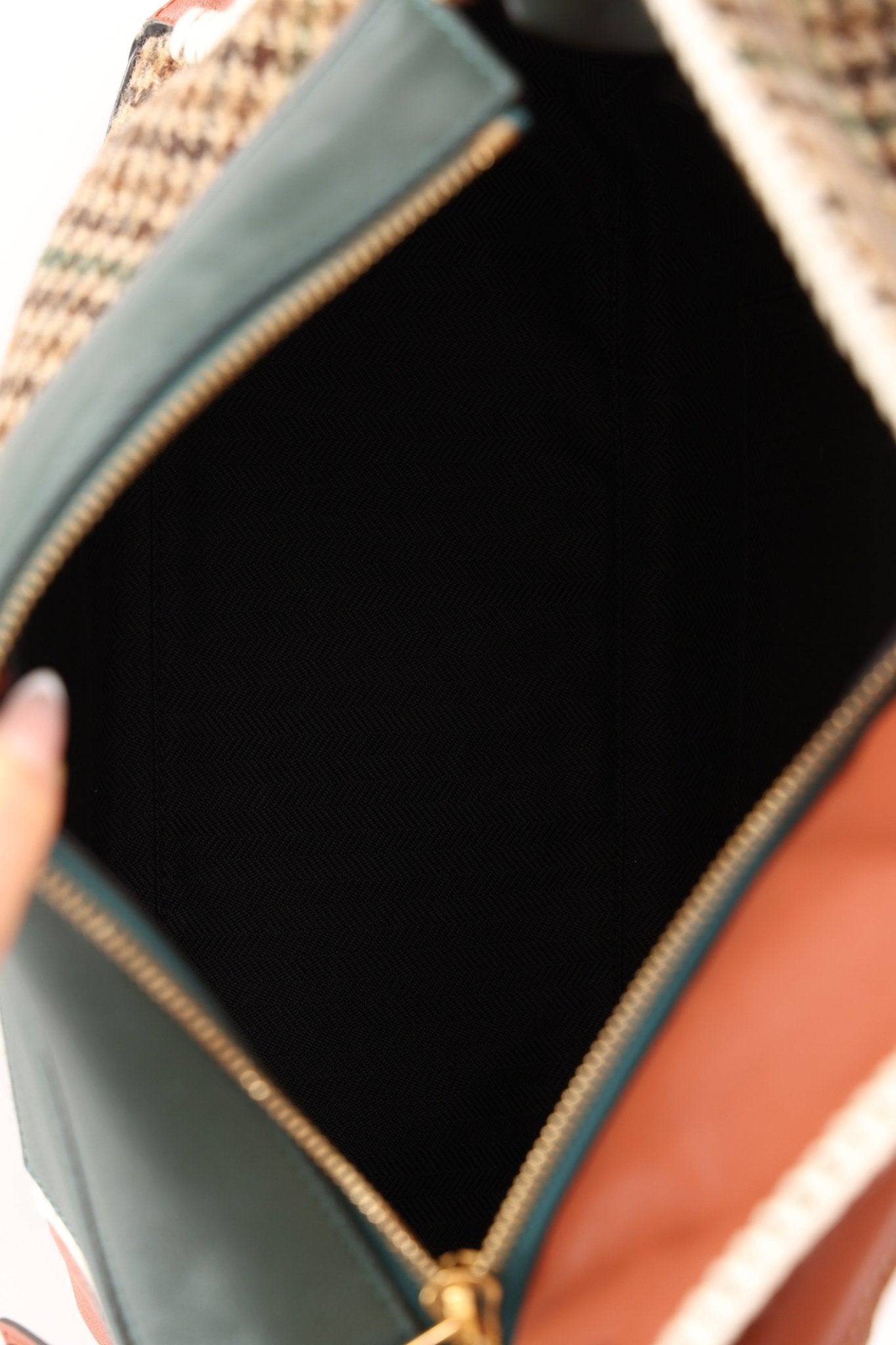 Limited Edition Loewe Tweed Calfksin Medium Puzzle - FashioNica