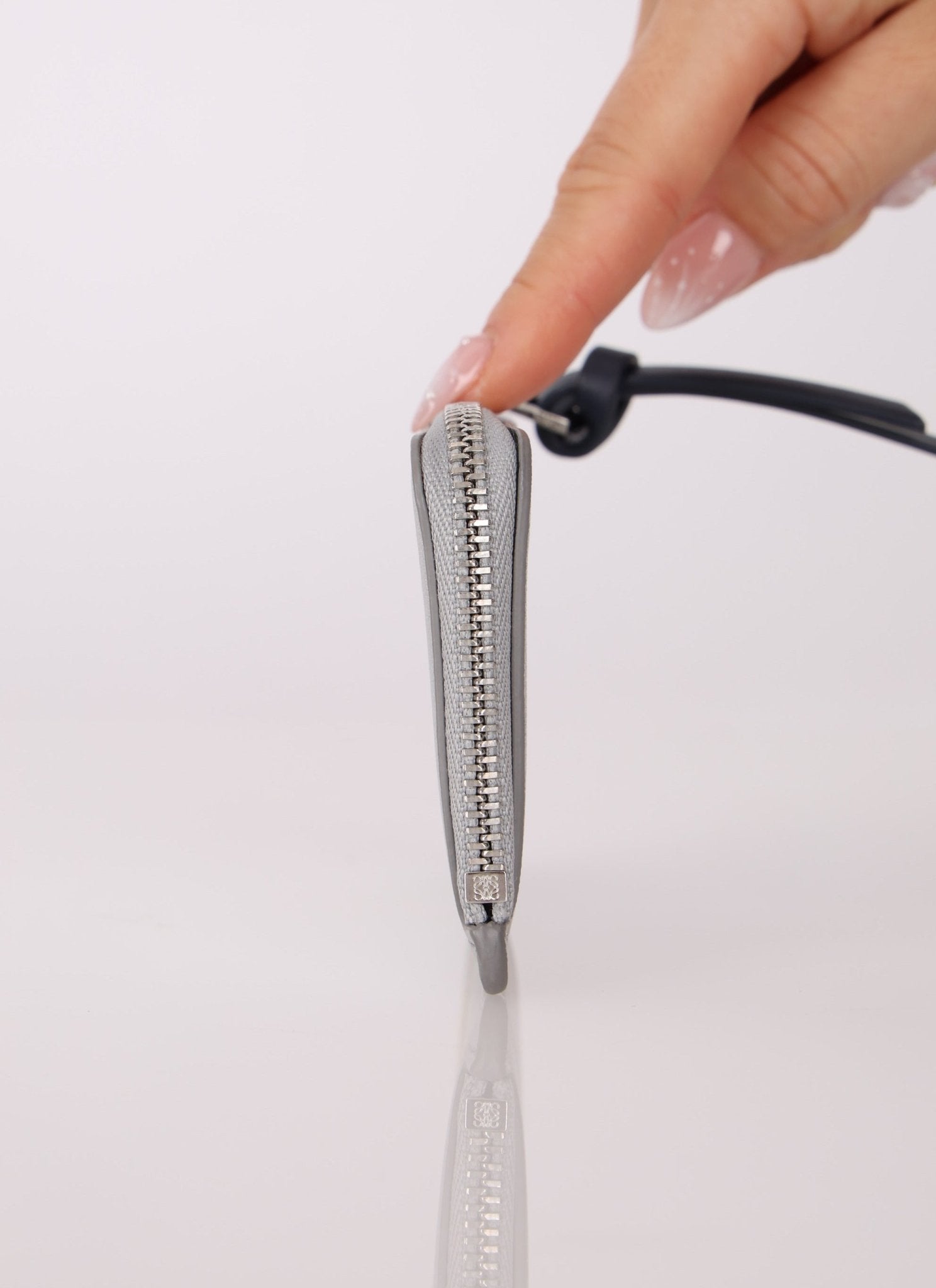 Limited Edition Loewe x Suna Fujita Leather Bunnies Card Holder - FashioNica