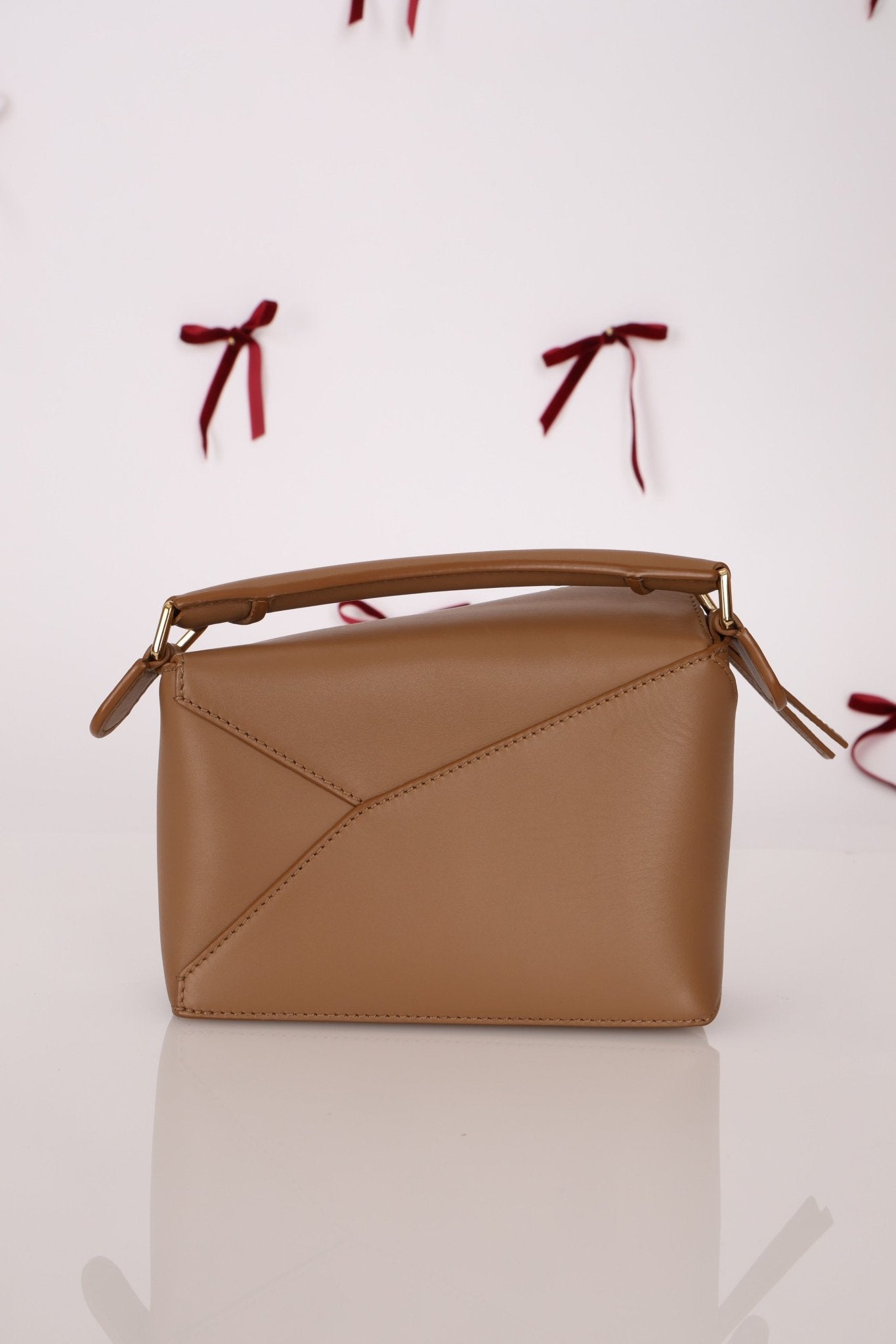 Limited Edition Loewe x Suna Fujita Lemur Mini Puzzle Edge - FashioNica