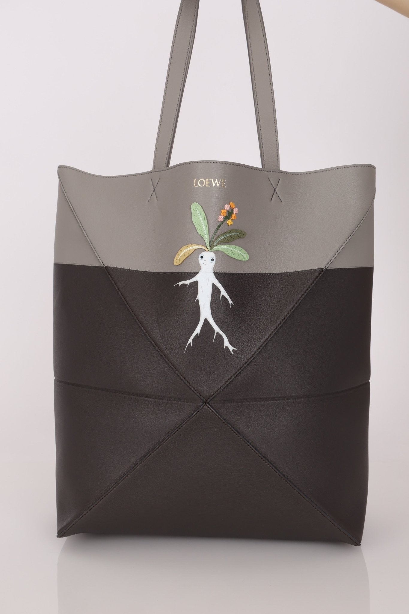 Limited Edition Loewe x Suna Fujita Puzzle Fold XLarge Tote - FashioNica
