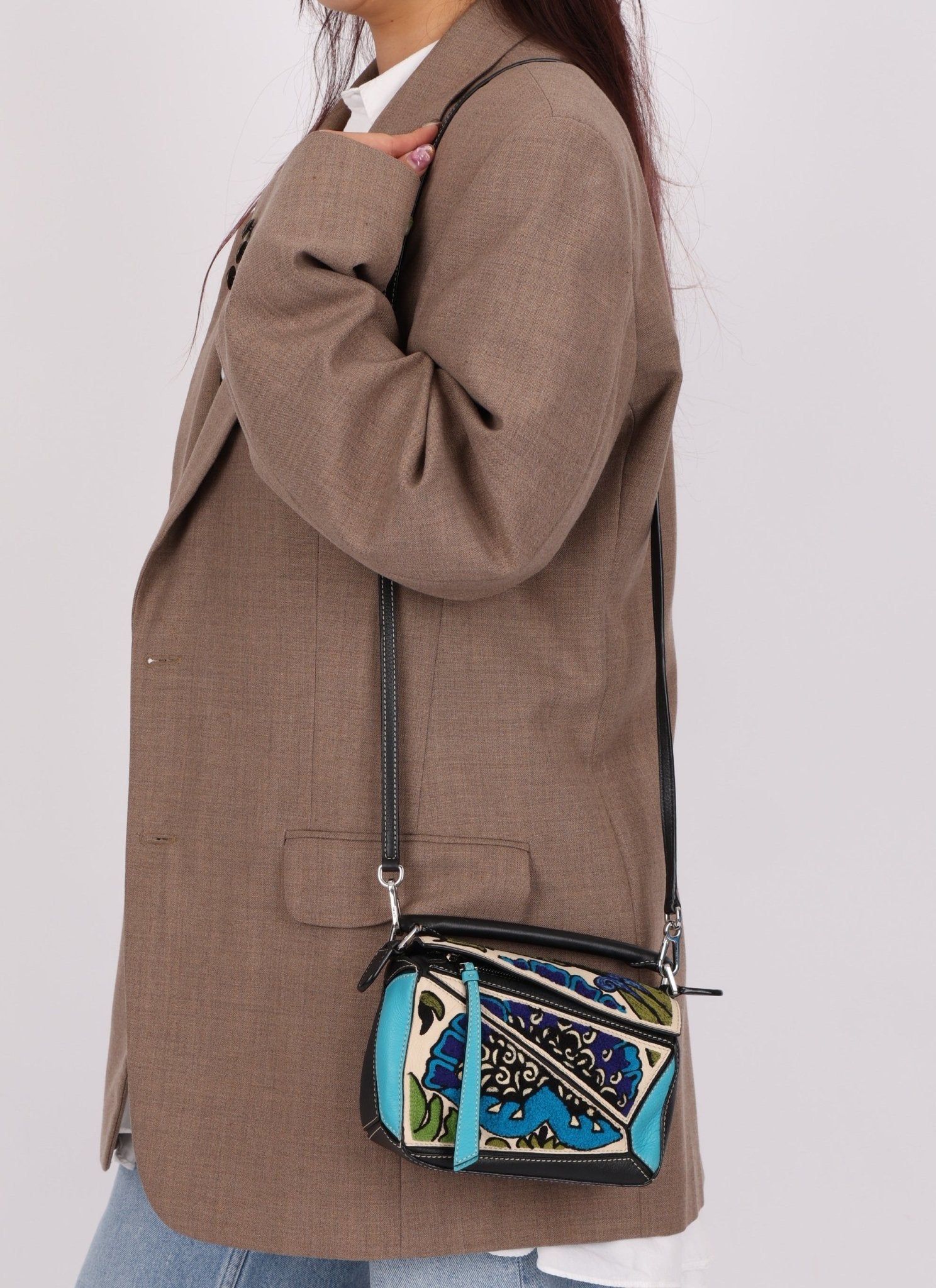 Limited Edition Loewe x William De Morgan Embroidered Floral Mini Puzzle - FashioNica