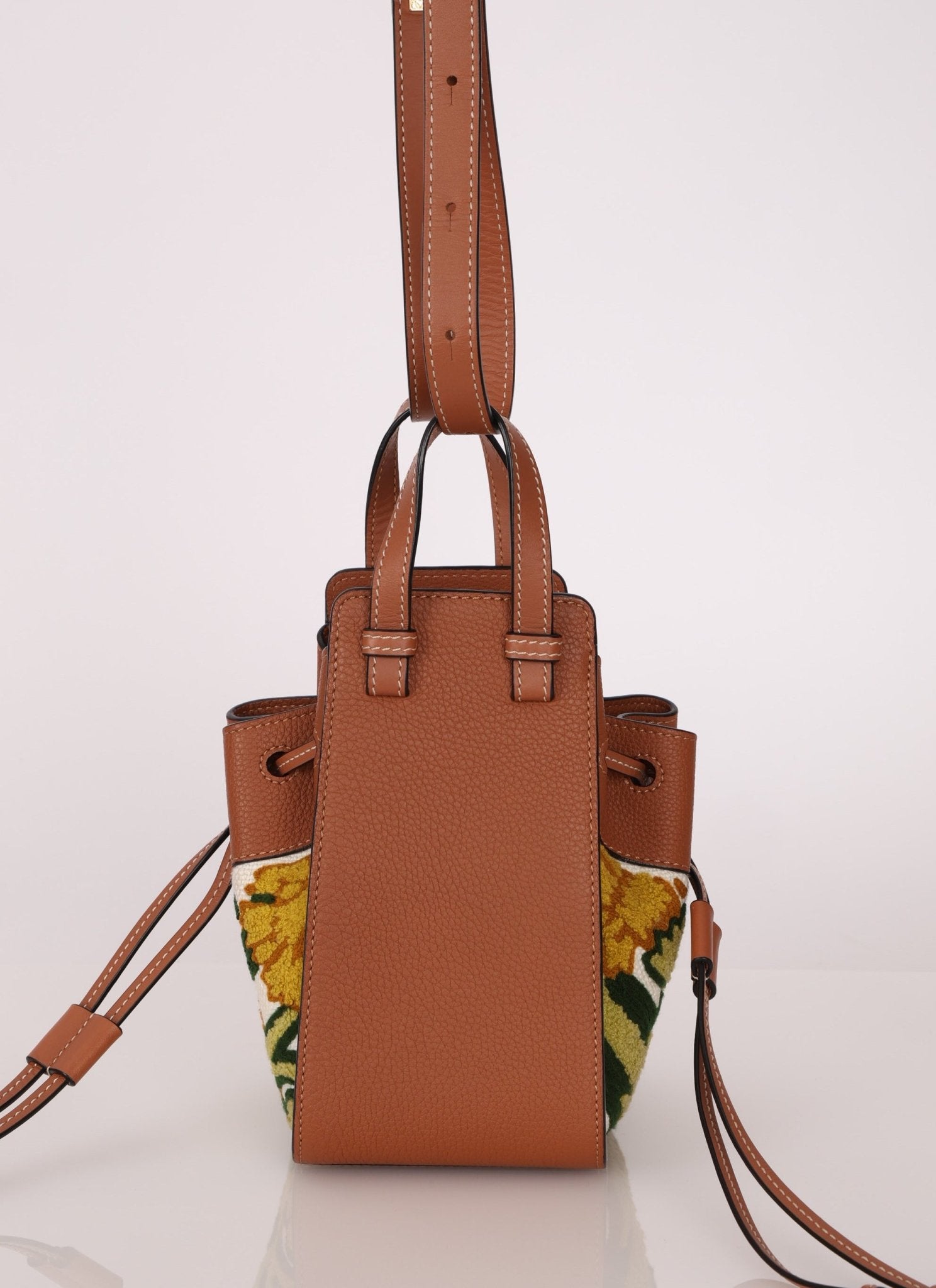 Limited Edition Loewe x William de Morgan Floral Embroidered Mini Hammock - FashioNica