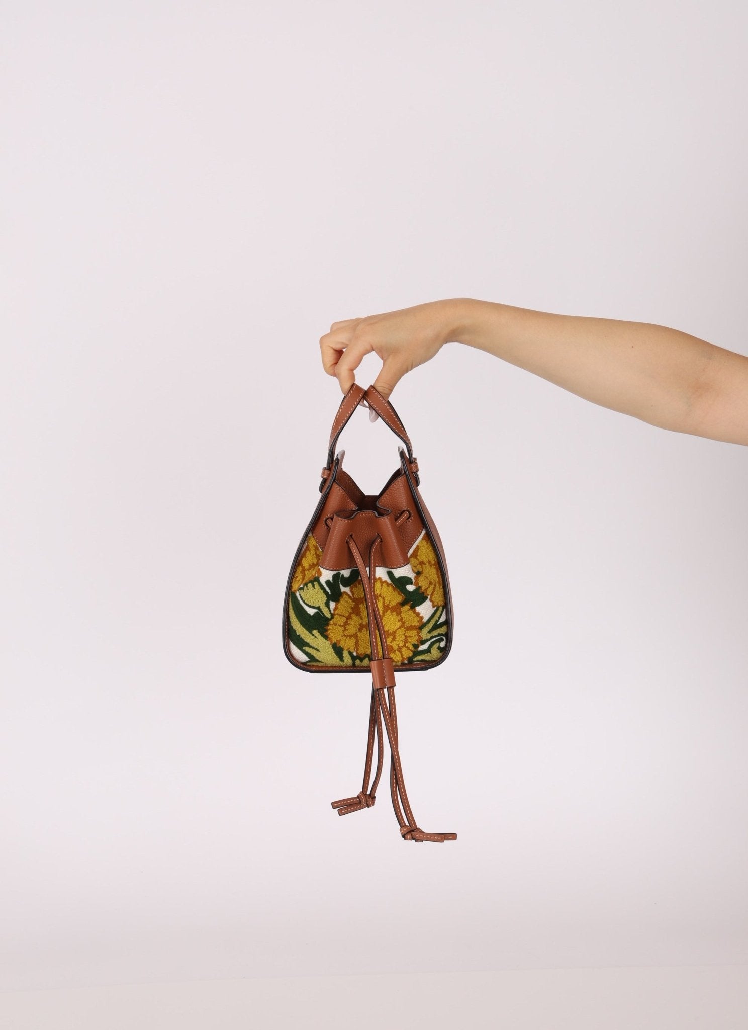 Limited Edition Loewe x William de Morgan Floral Embroidered Mini Hammock - FashioNica