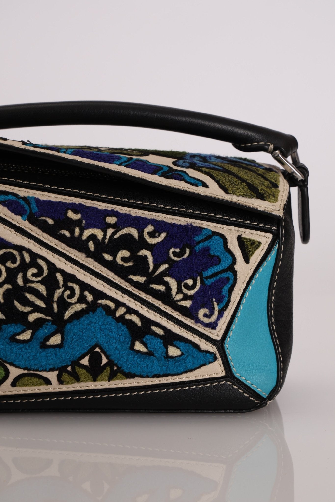 Limited Edition Loewe x William de Morgan Leather Embroidered Mini Puzzle - FashioNica