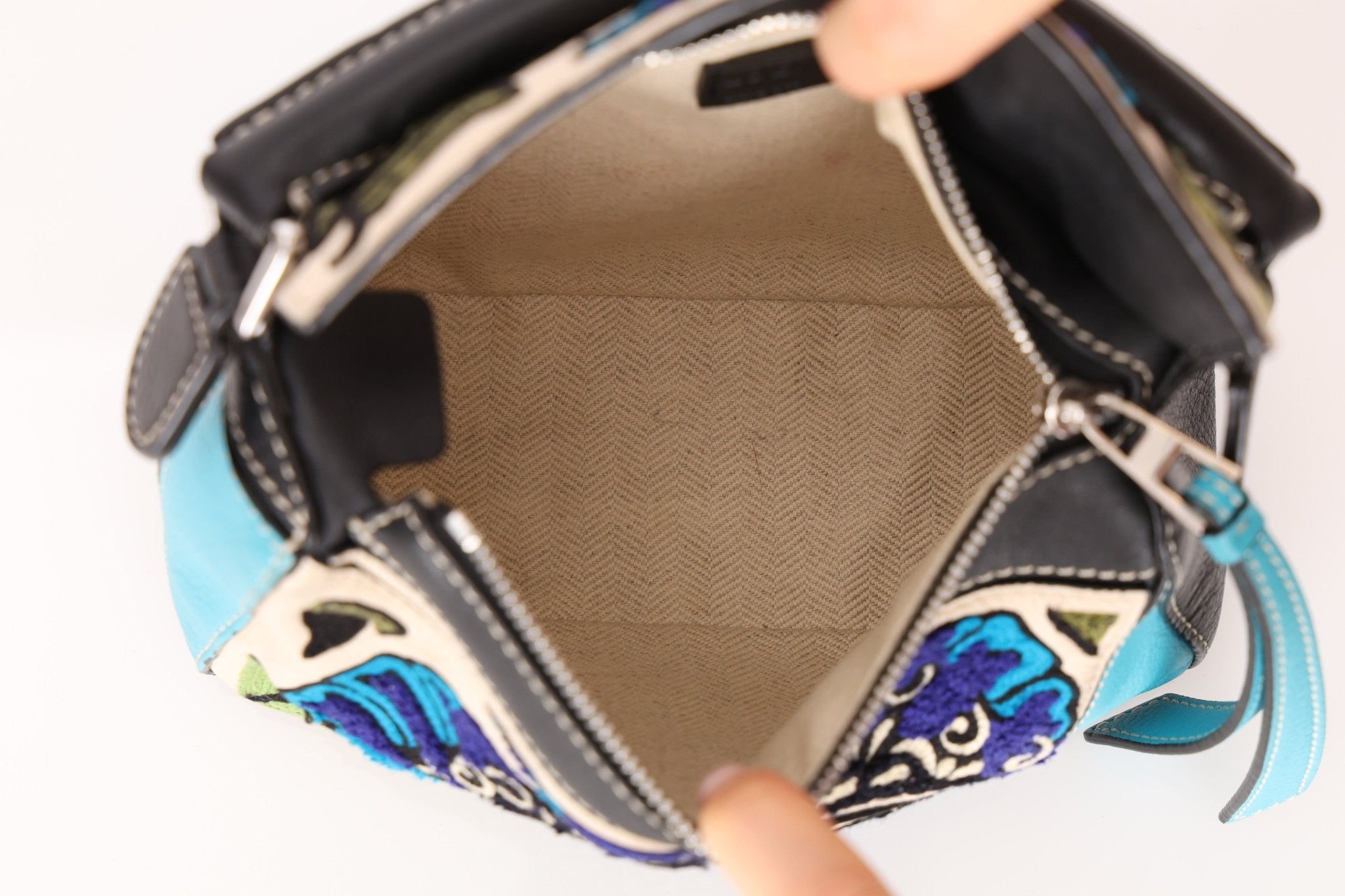 Limited Edition Loewe x William de Morgan Leather Embroidered Mini Puzzle - FashioNica