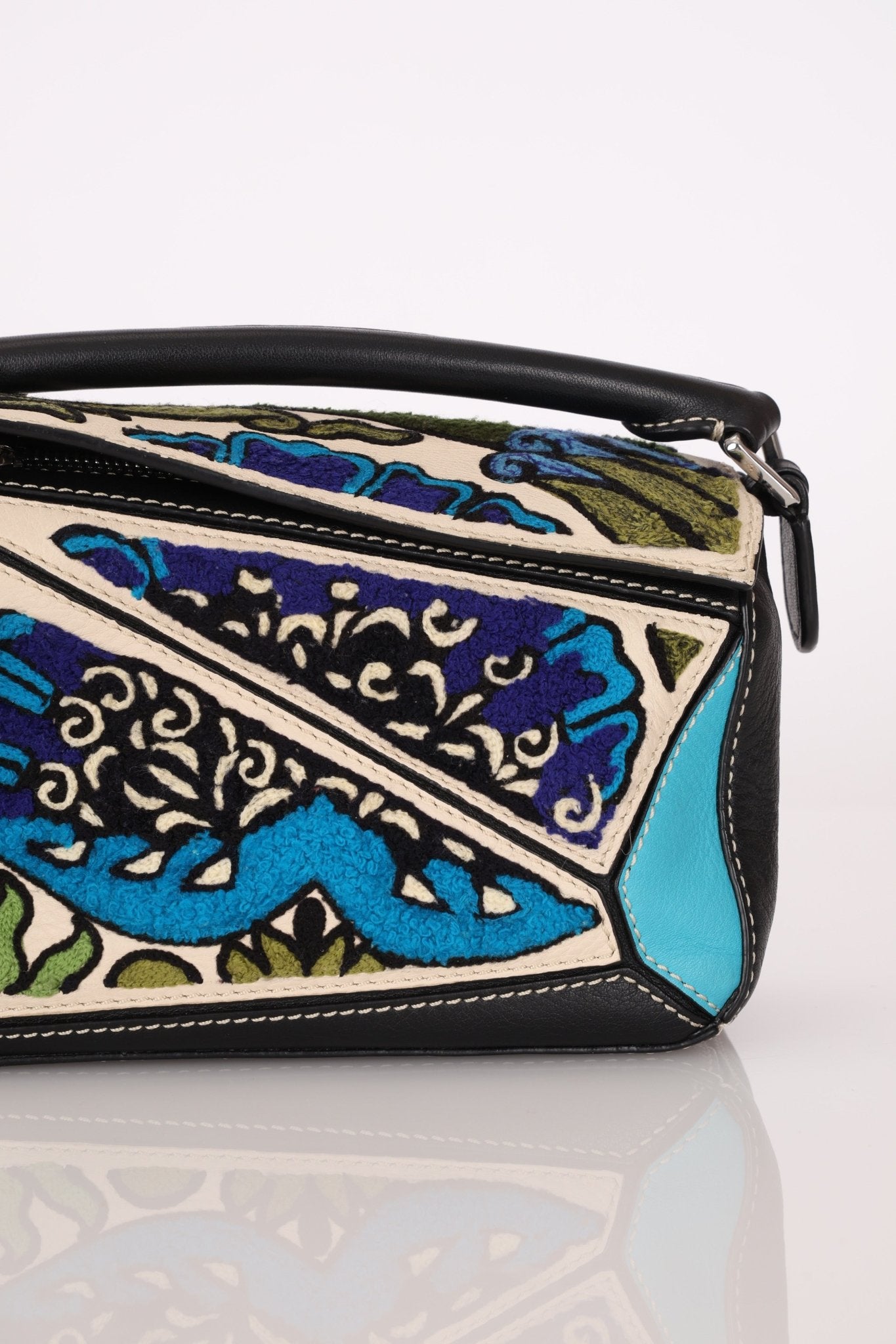 Limited Edition Loewe x William de Morgan Leather Embroidered Mini Puzzle - FashioNica