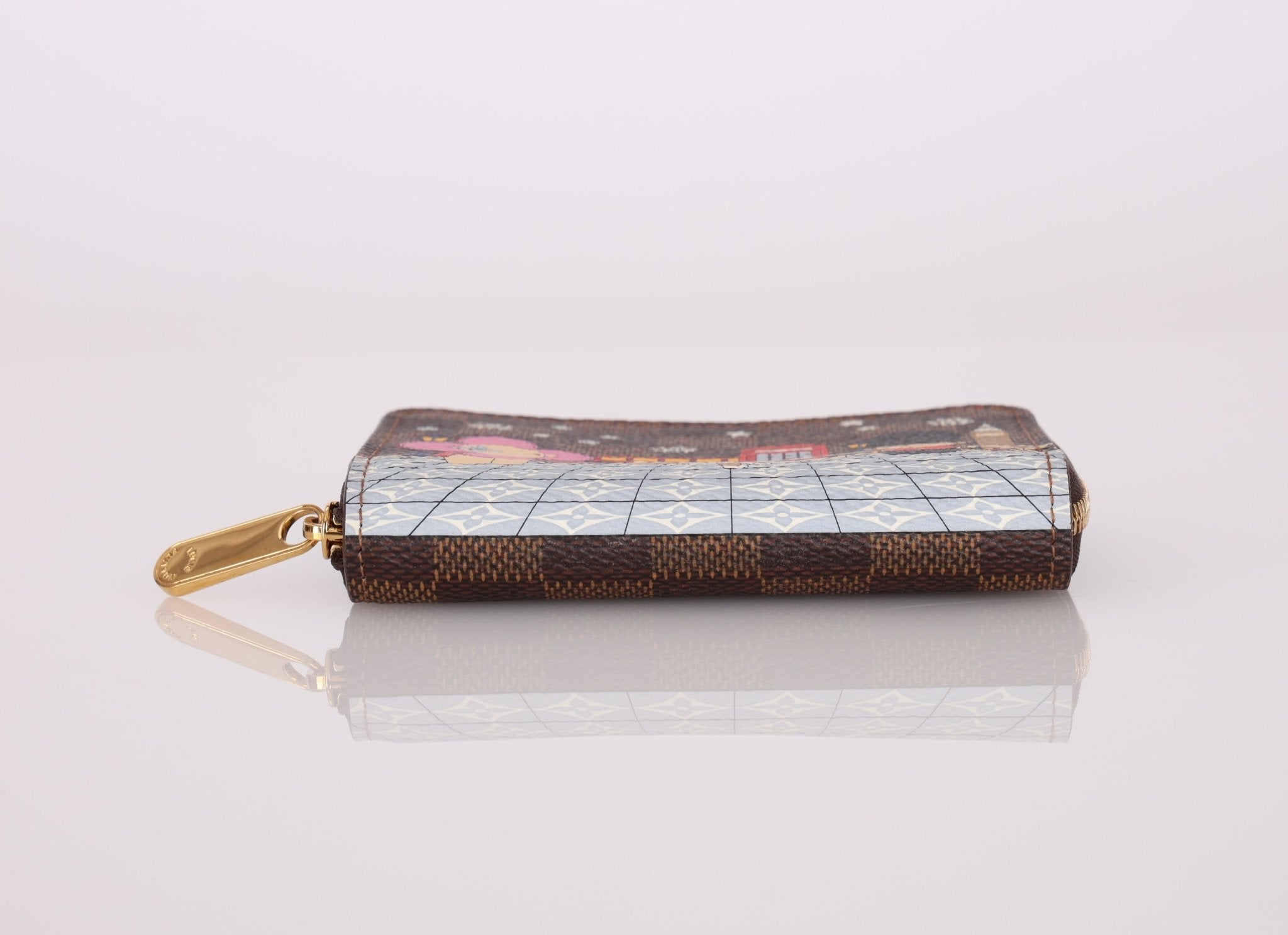 Limited Edition Louis Vuitton 2021 Damier Ebene London Vivienne Short Wallet - FashioNica