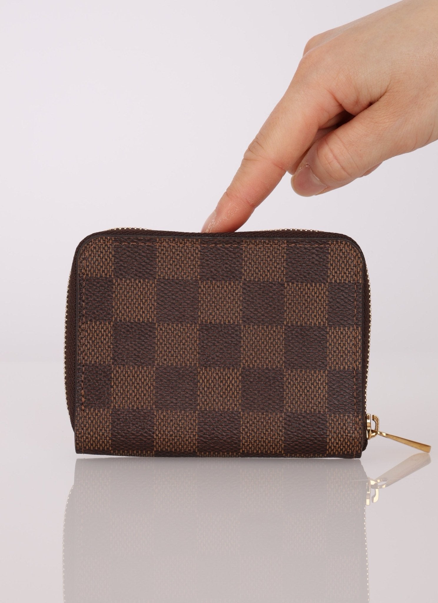 Limited Edition Louis Vuitton 2021 Damier Ebene London Vivienne Short Wallet - FashioNica