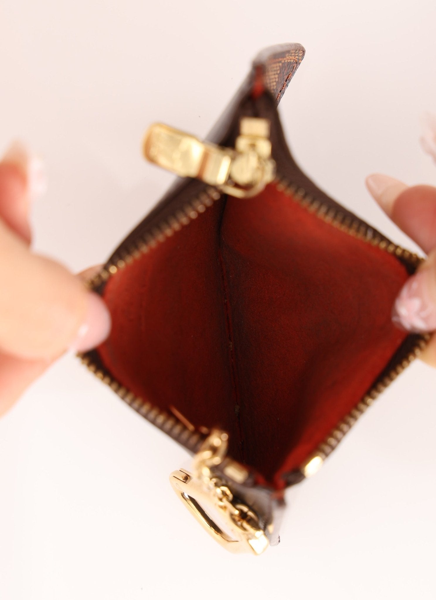 Limited Edition Louis Vuitton Damier Ebene Key Pouch - FashioNica