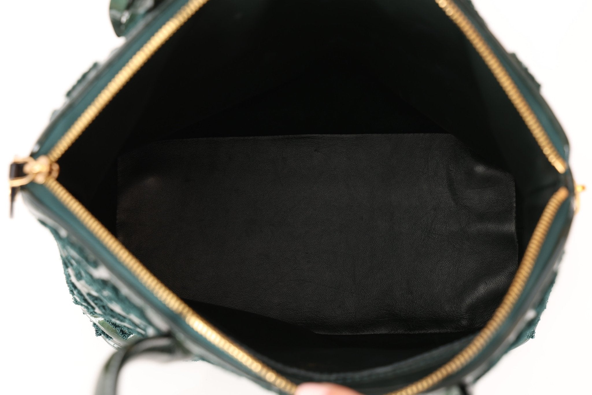 Limited Edition Louis Vuitton Emerald Patent Monogram Fascination Lockit Bag - FashioNica