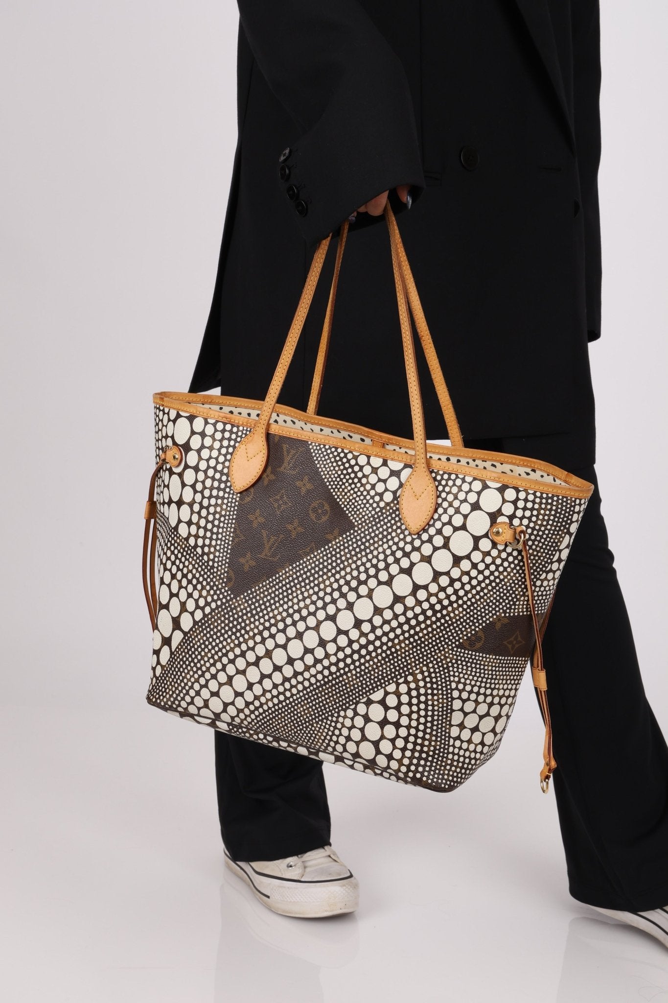 Limited Edition Louis Vuitton Kusama Waves Neverfull - FashioNica