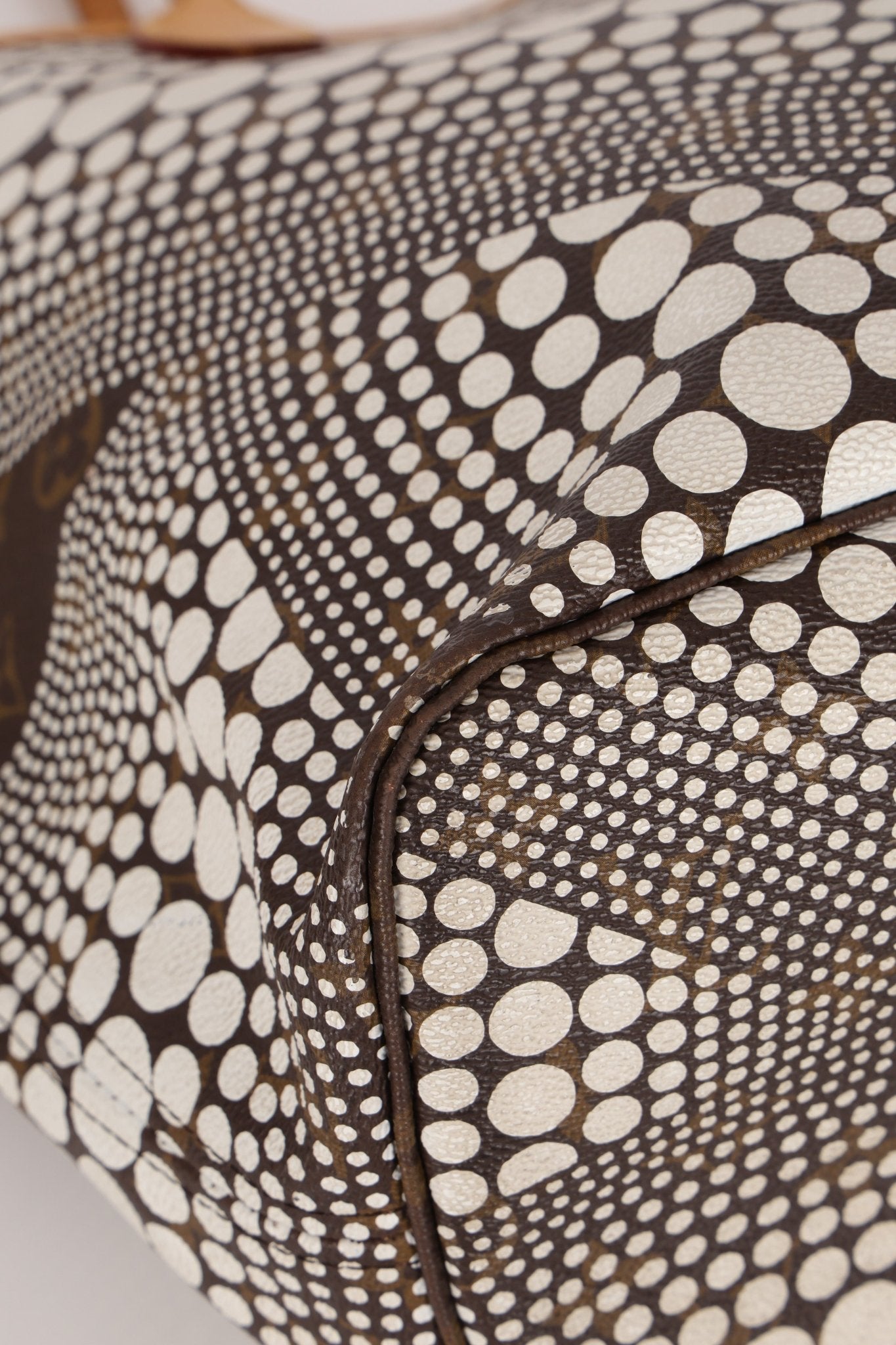 Limited Edition Louis Vuitton Kusama Waves Neverfull - FashioNica