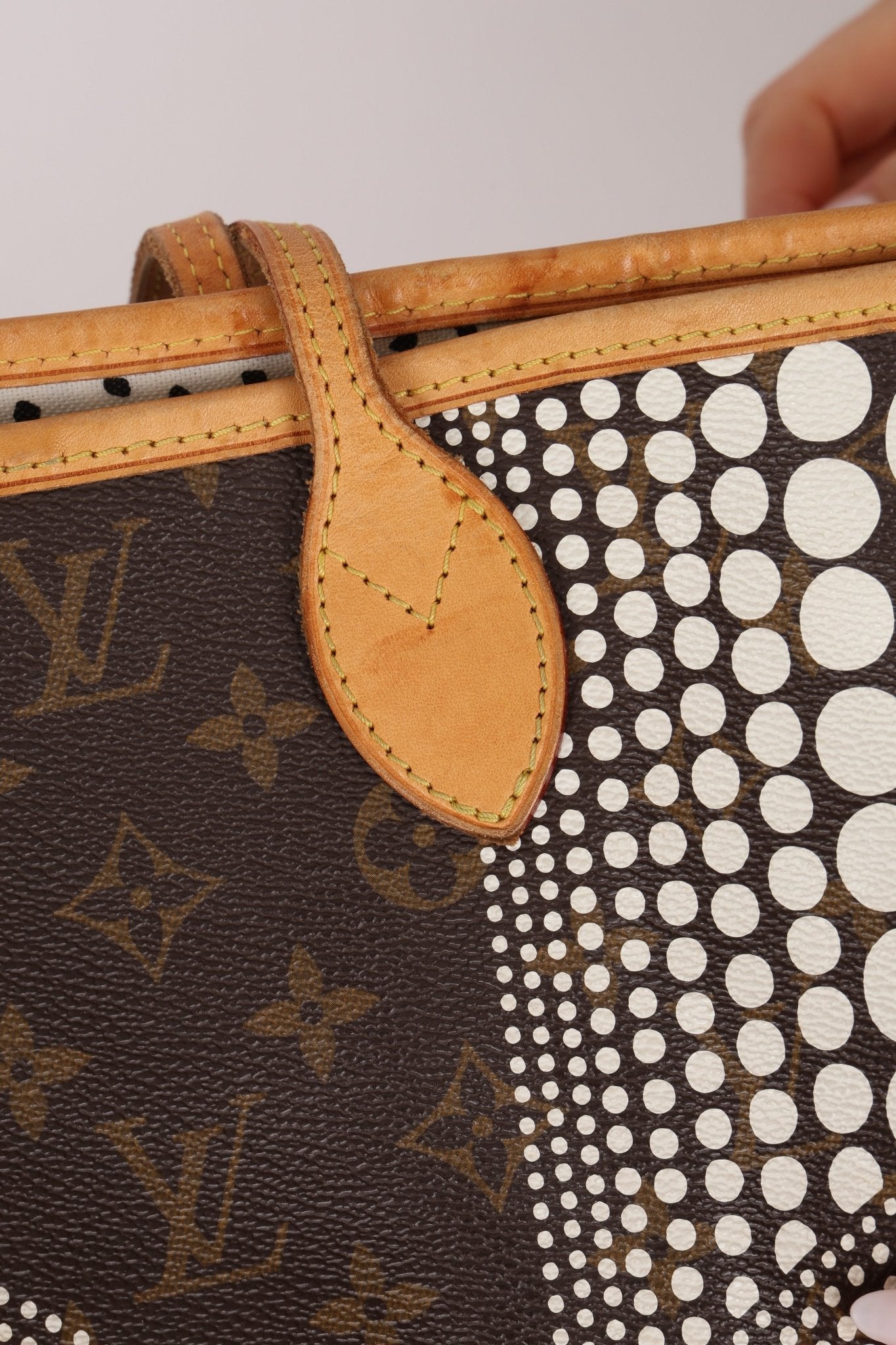 Limited Edition Louis Vuitton Kusama Waves Neverfull - FashioNica