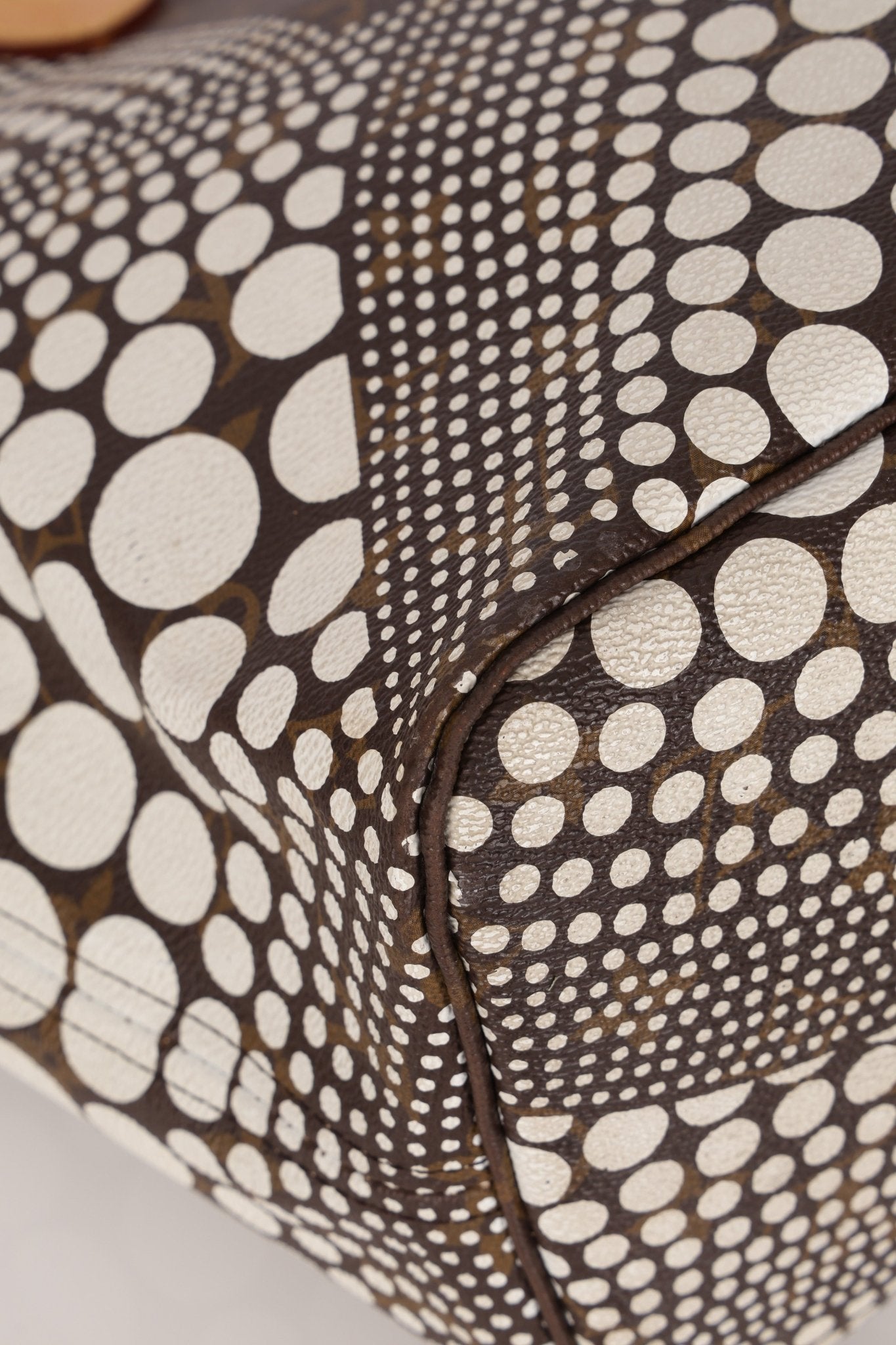 Limited Edition Louis Vuitton Kusama Waves Neverfull - FashioNica