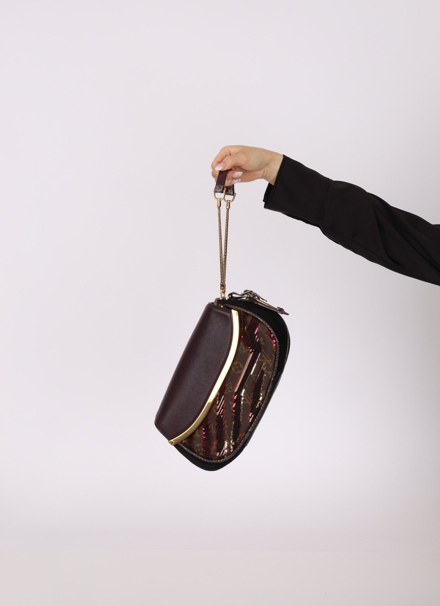 Limited Edition Louis Vuitton Monogram Sauvage Sequin Tiger Clutch - FashioNica