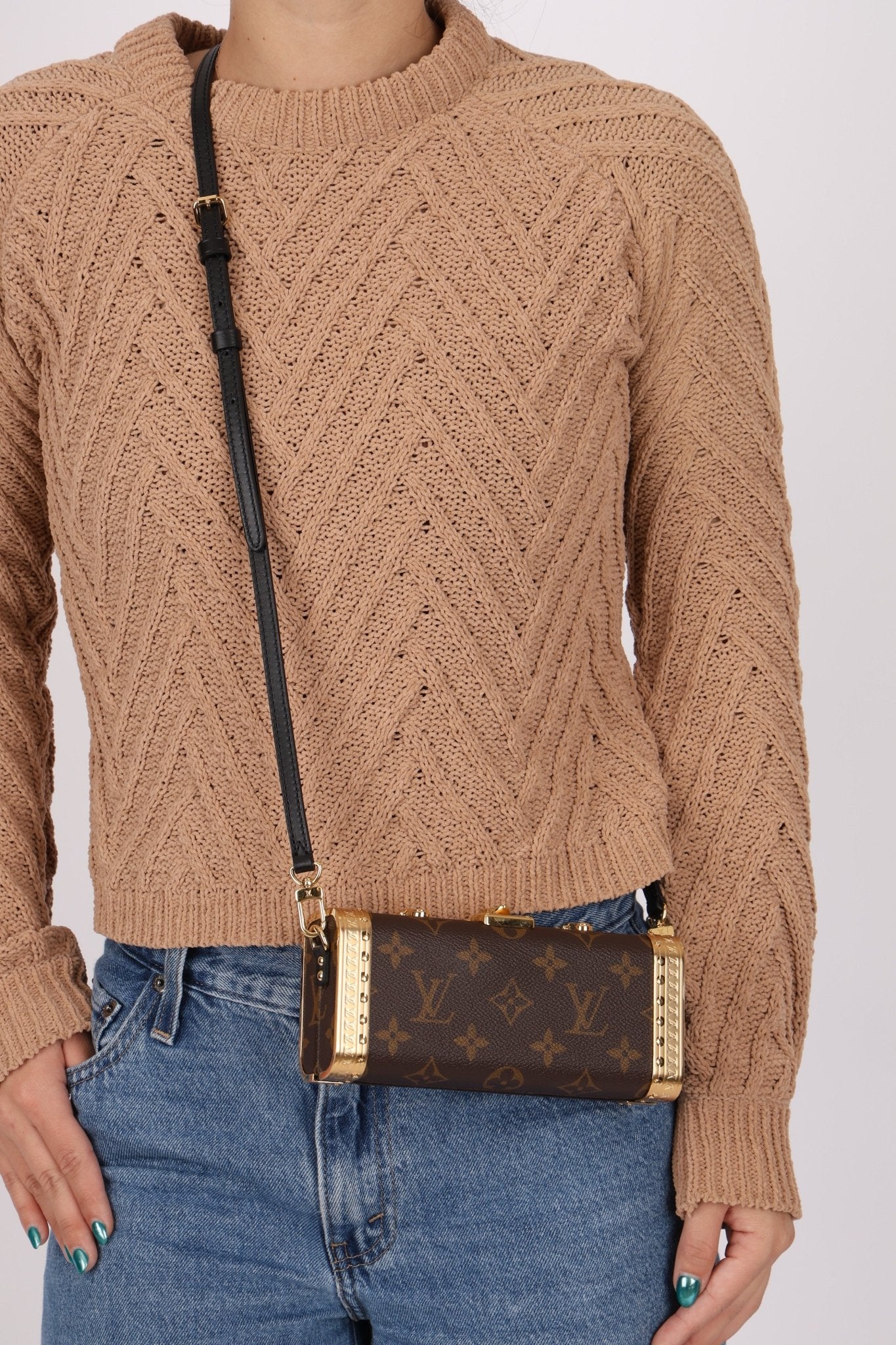 Limited Edition Louis Vuitton Monogram Trunk Vanity Case PM Bag - FashioNica