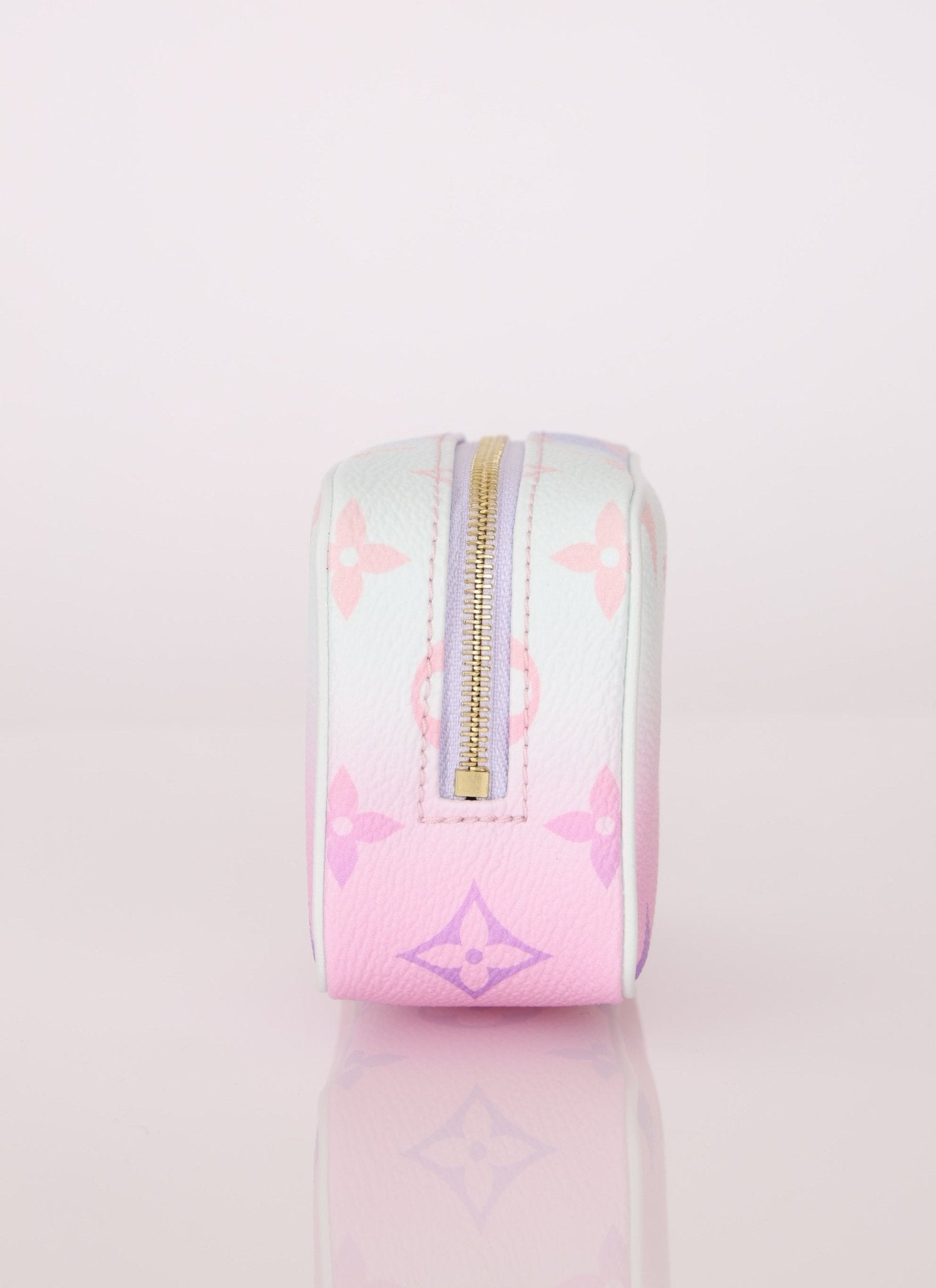 Limited Edition Louis Vuitton Spring in the City Wapity - FashioNica