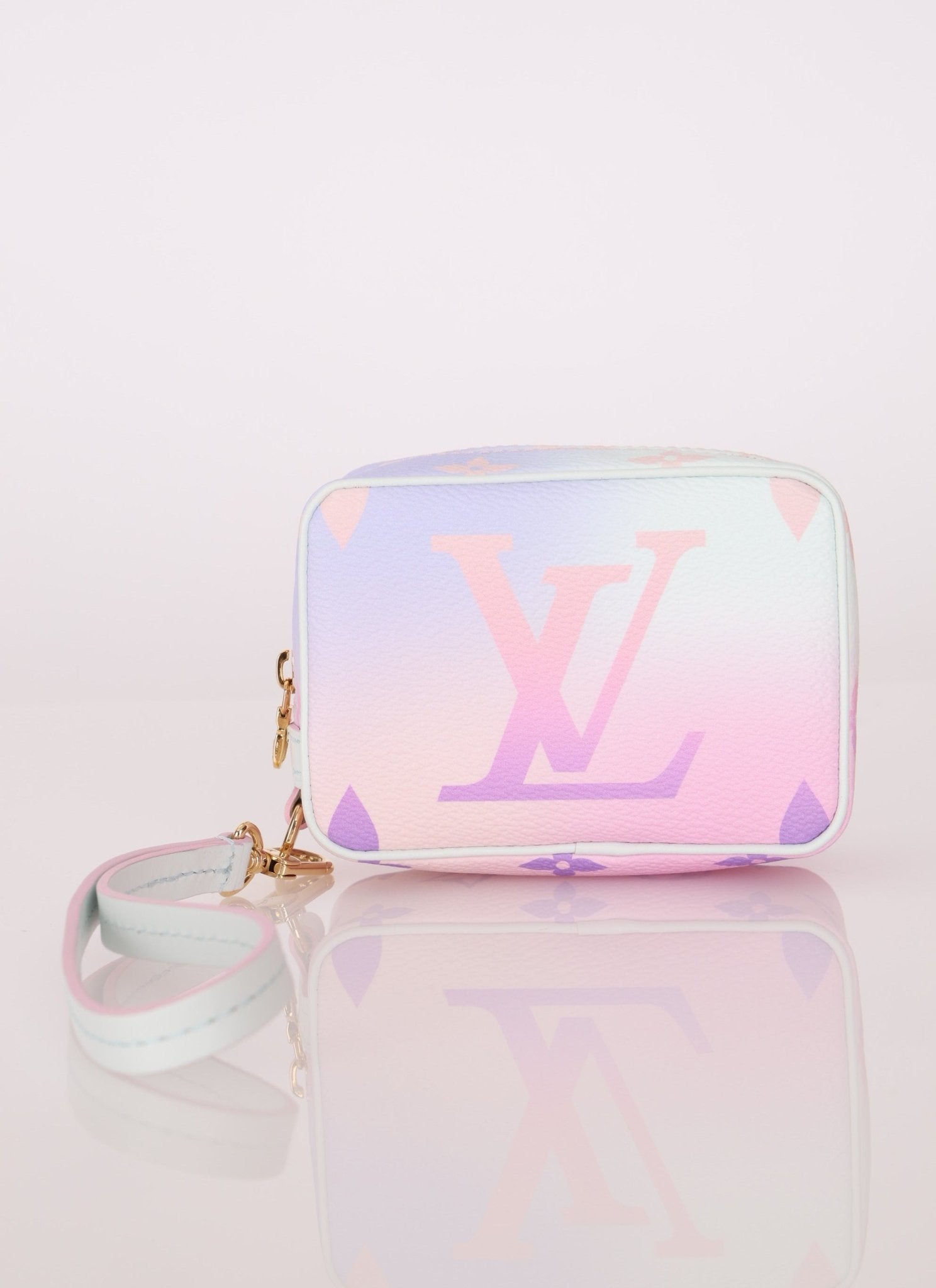 Limited Edition Louis Vuitton Spring in the City Wapity - FashioNica