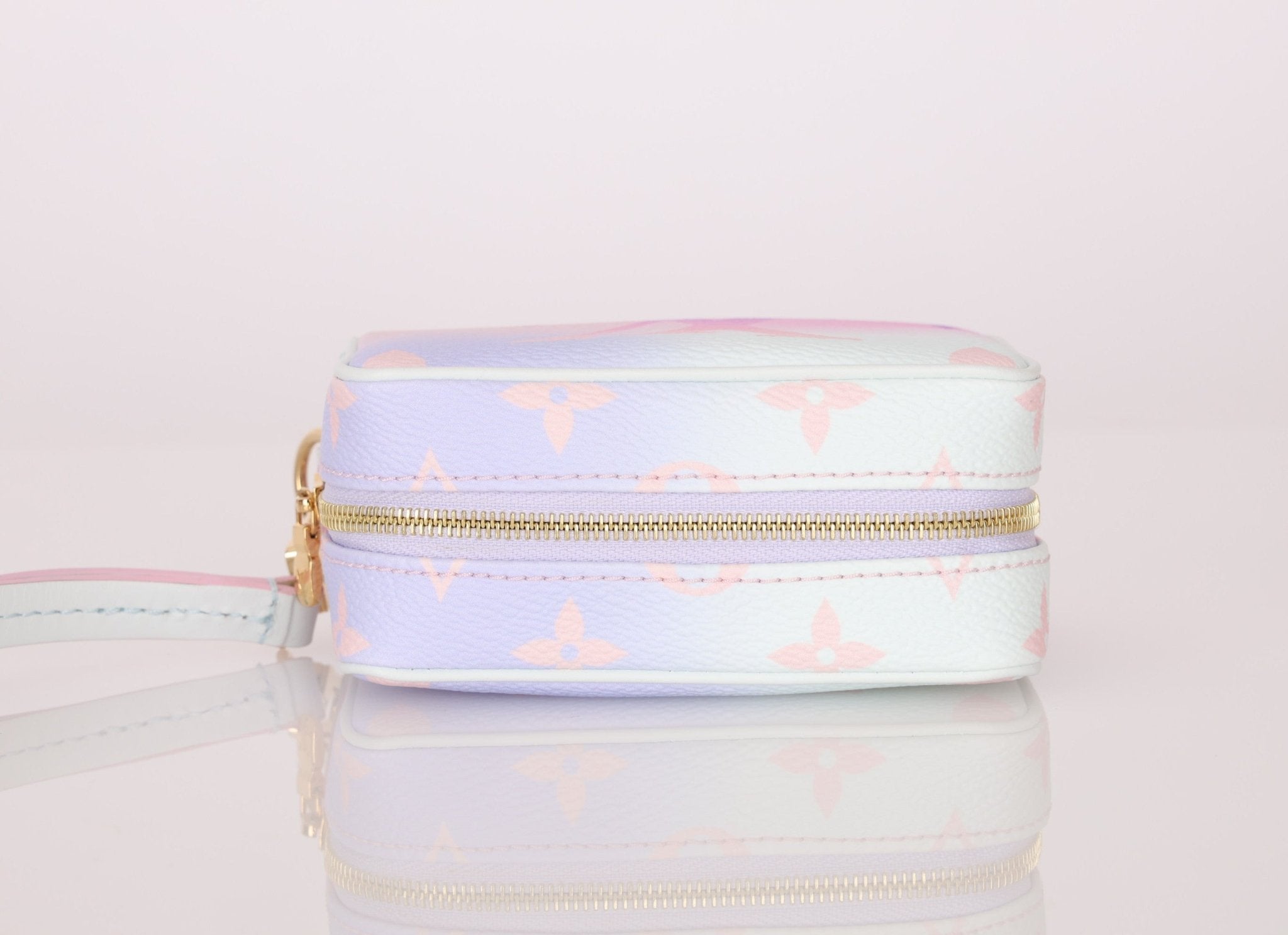 Limited Edition Louis Vuitton Spring in the City Wapity - FashioNica