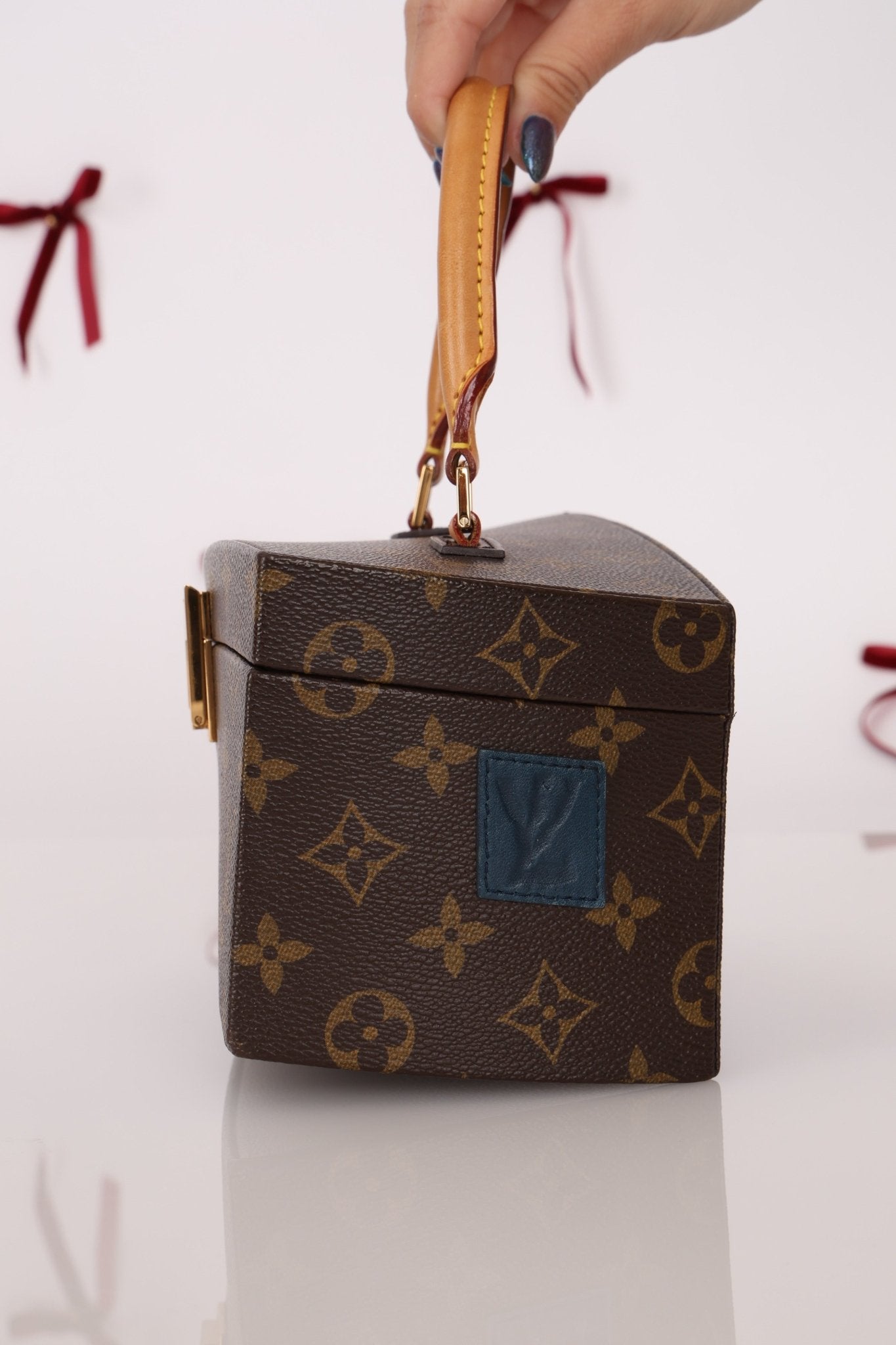 Limited Edition Louis Vuitton x Frank Gehry 2014 Monogram Twisted Box with Strap - FashioNica