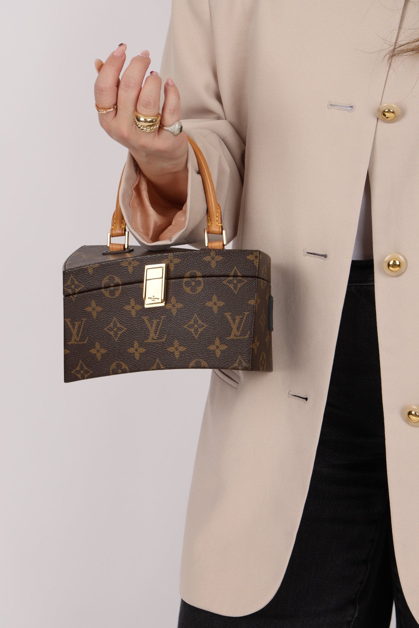 Limited Edition Louis Vuitton x Frank Gehry 2014 Monogram Twisted Box with Strap - FashioNica