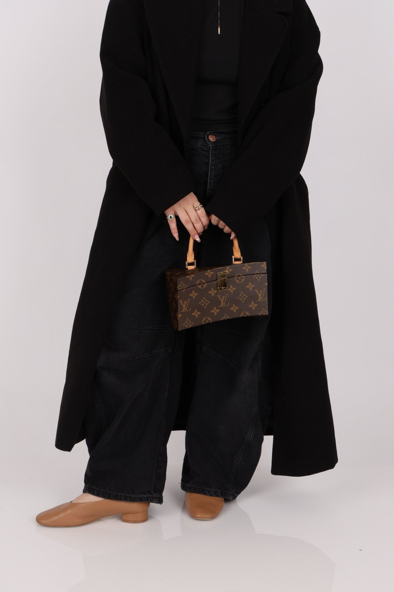 Limited Edition Louis Vuitton x Frank Gehry Monogram Twisted Box with Strap & Mirror - FashioNica