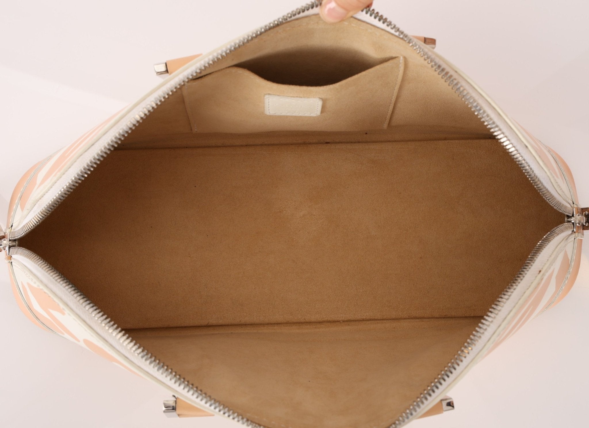 Limited Edition Louis Vuitton x Stephen Sprouse Vernis East West Alma - FashioNica