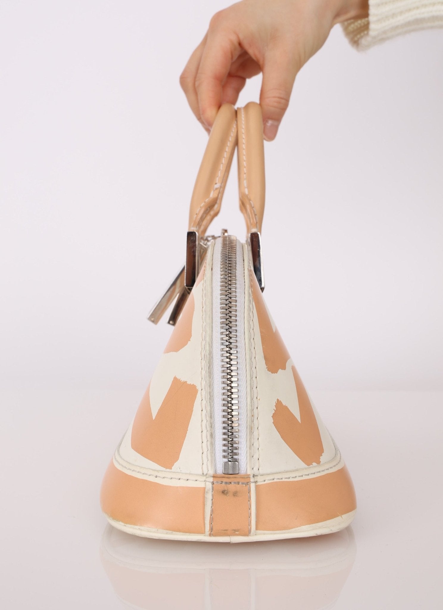 Limited Edition Louis Vuitton x Stephen Sprouse Vernis East West Alma - FashioNica