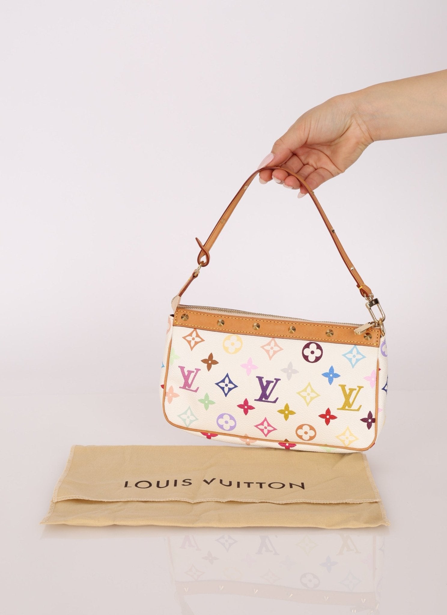 Limited Edition Louis Vuitton x Takashi Murakami Blanc Multicolor Pochette - FashioNica
