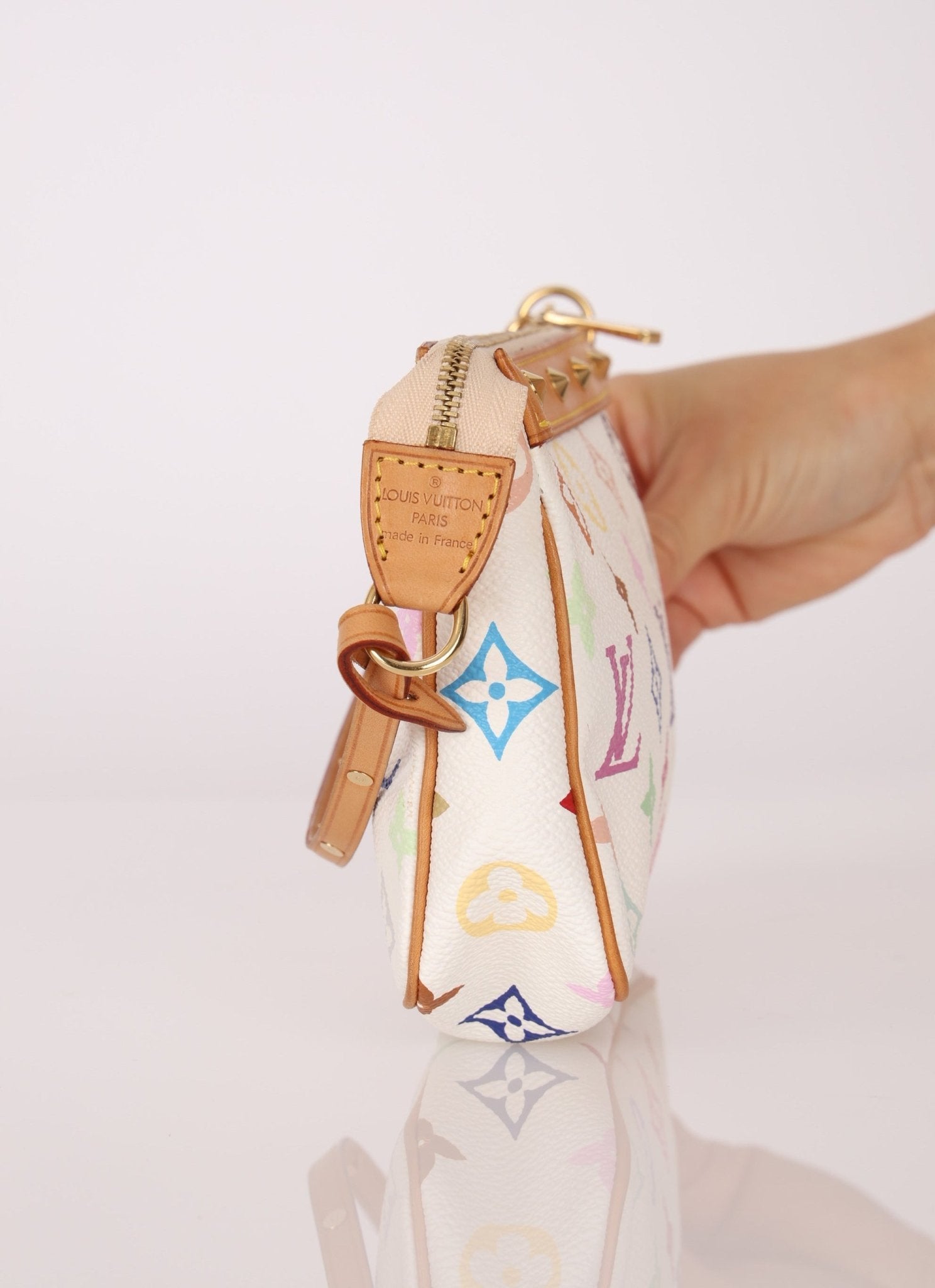 Limited Edition Louis Vuitton x Takashi Murakami Blanc Multicolor Pochette - FashioNica