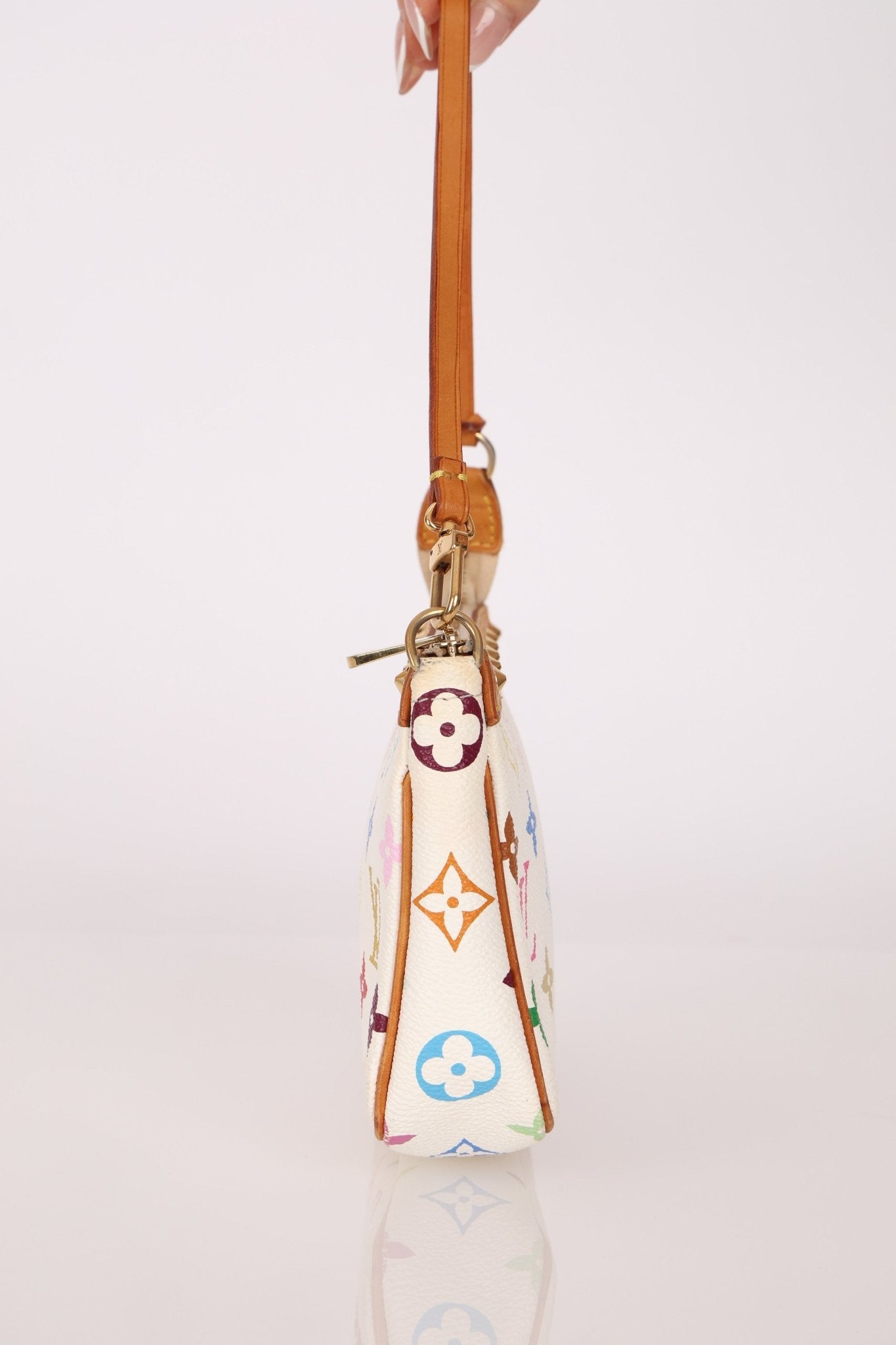 Limited Edition Louis Vuitton x Takashi Murakami Blanc Multicolor Pochette - FashioNica