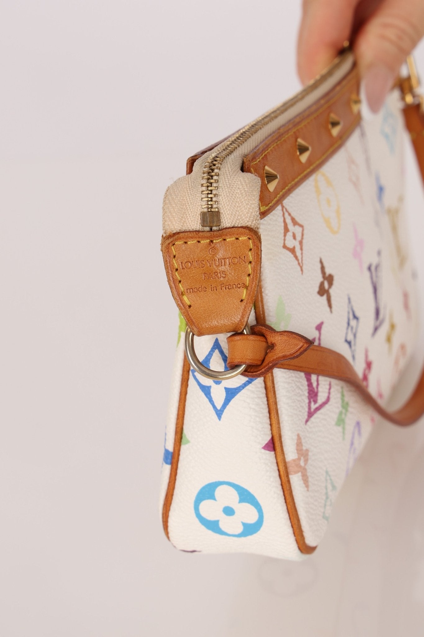Limited Edition Louis Vuitton x Takashi Murakami Blanc Multicolor Pochette - FashioNica