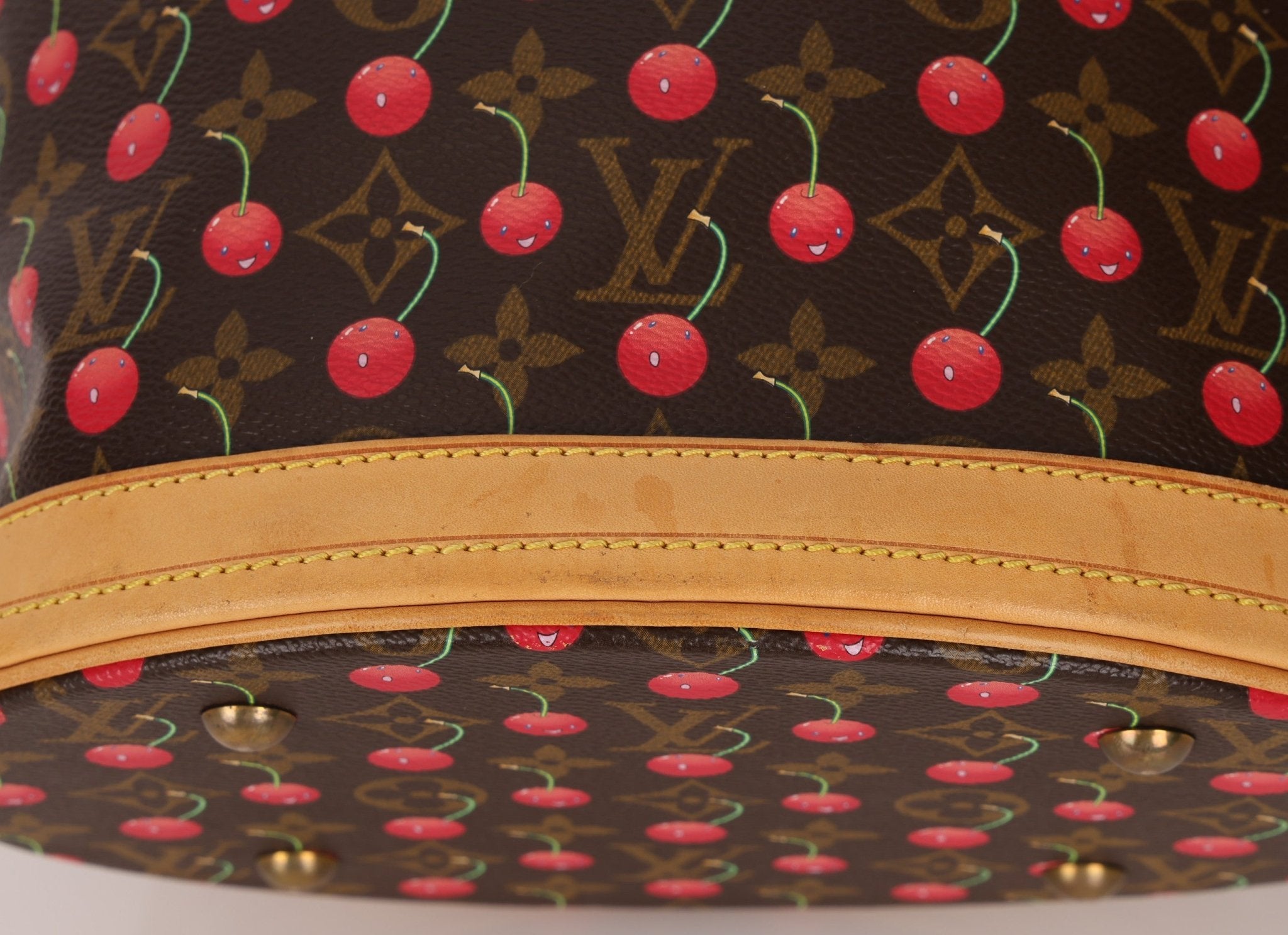 Limited Edition Louis Vuitton x Takashi Murakami Cerises Bucket Bag - FashioNica