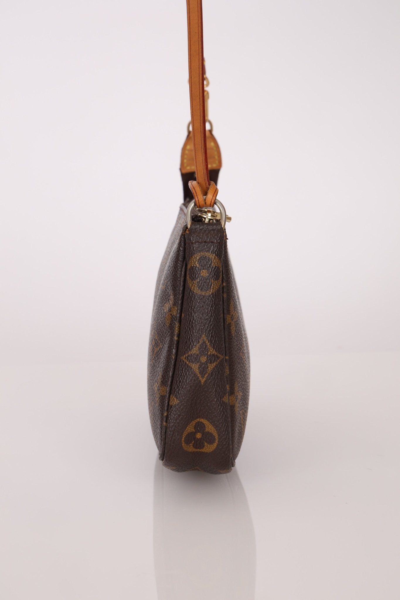 Limited Edition Louis Vuitton x Takashi Murakami Cherry Monogram Pochette - FashioNica