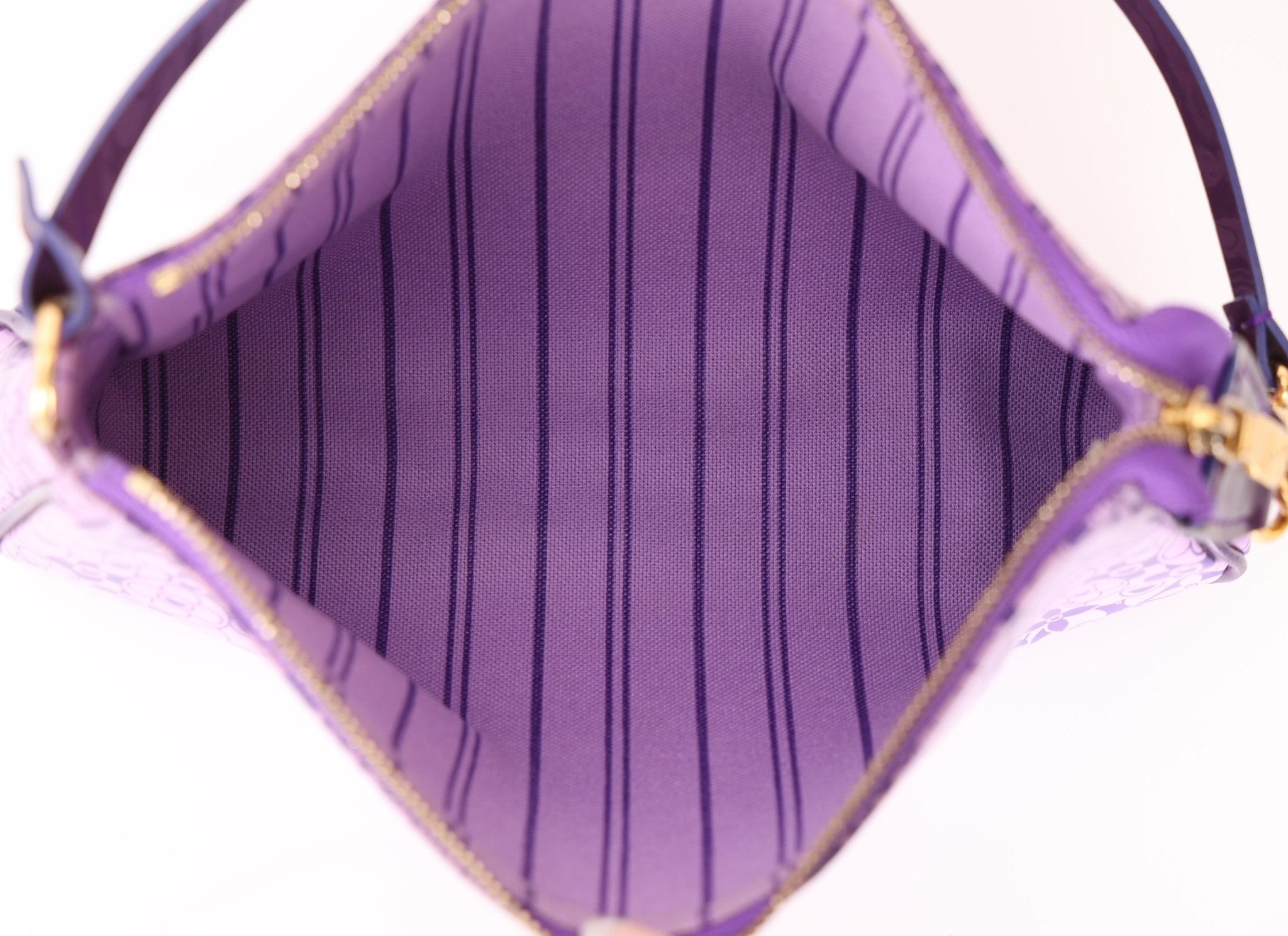 Limited Edition Louis Vuitton x Takashi Murakami Cosmic Blossom Pochette - FashioNica