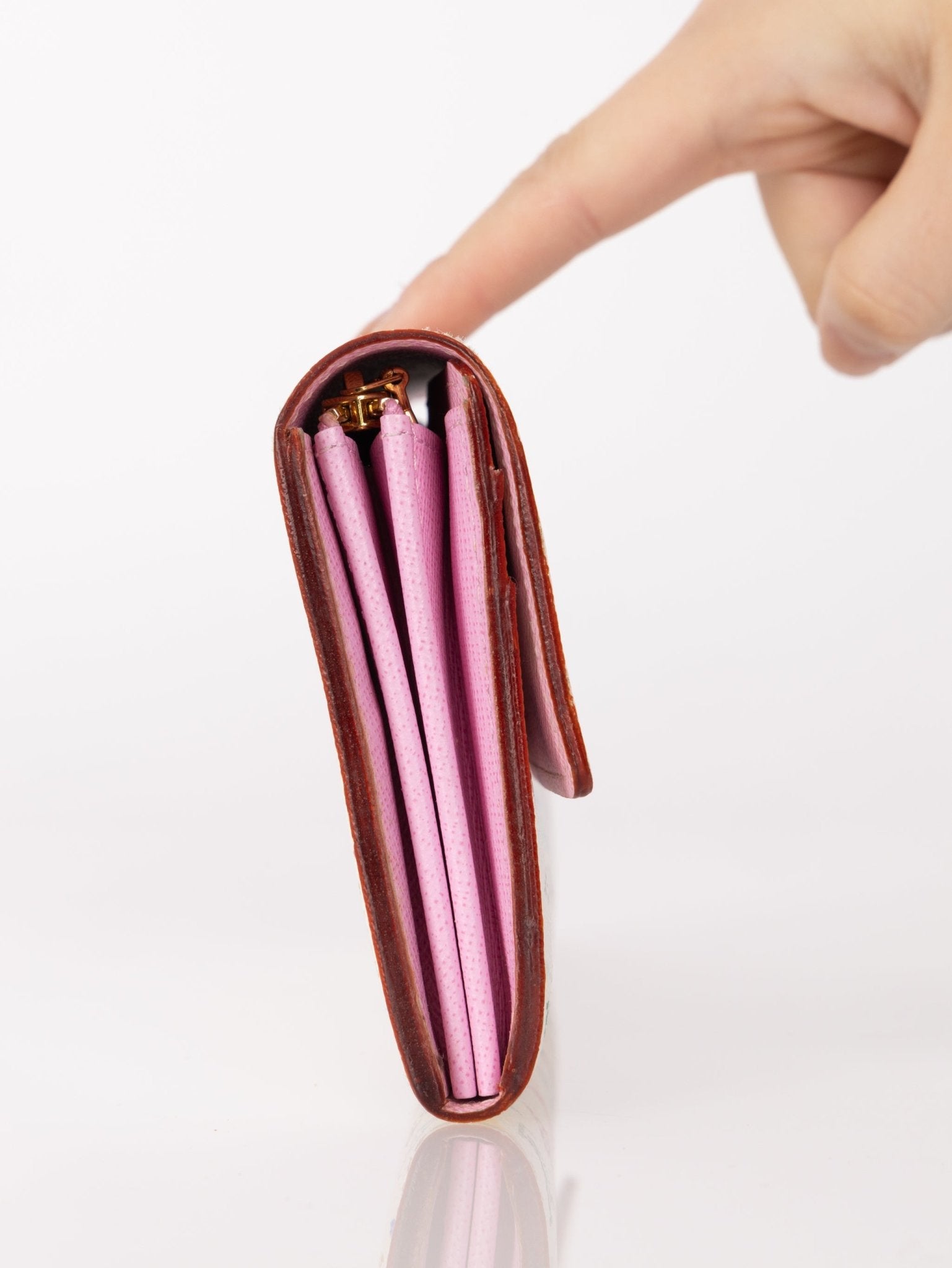 Limited Edition Louis Vuitton x Takashi Murakami Monogram Multicolor Blanc Sarah Wallet - FashioNica