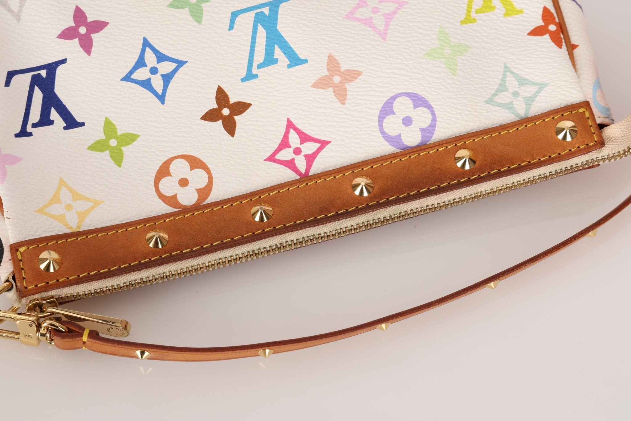 Limited Edition Louis Vuitton x Takashi Murakami Multicolor Blanc Pochette - FashioNica