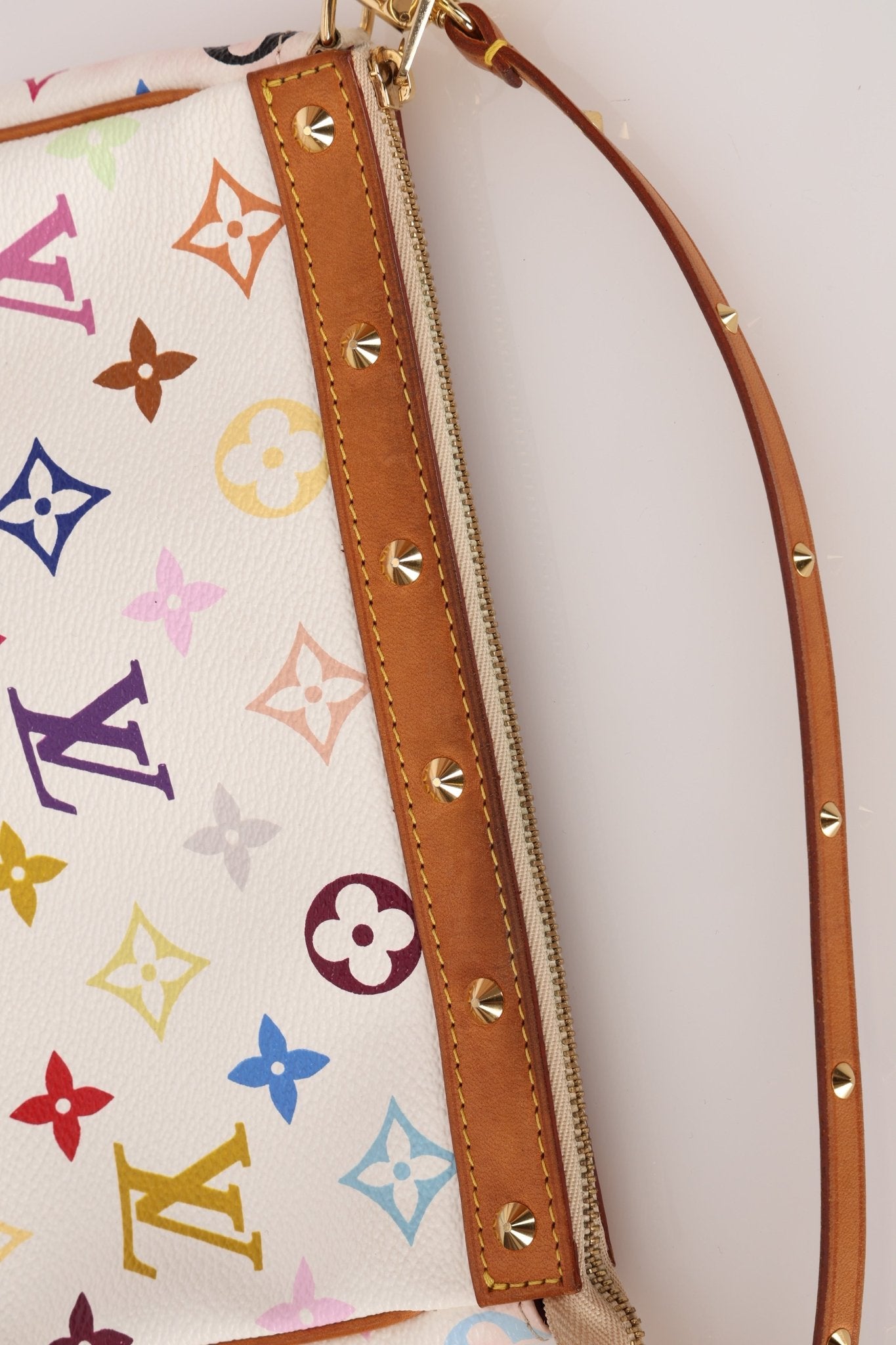 Limited Edition Louis Vuitton x Takashi Murakami Multicolor Blanc Pochette - FashioNica