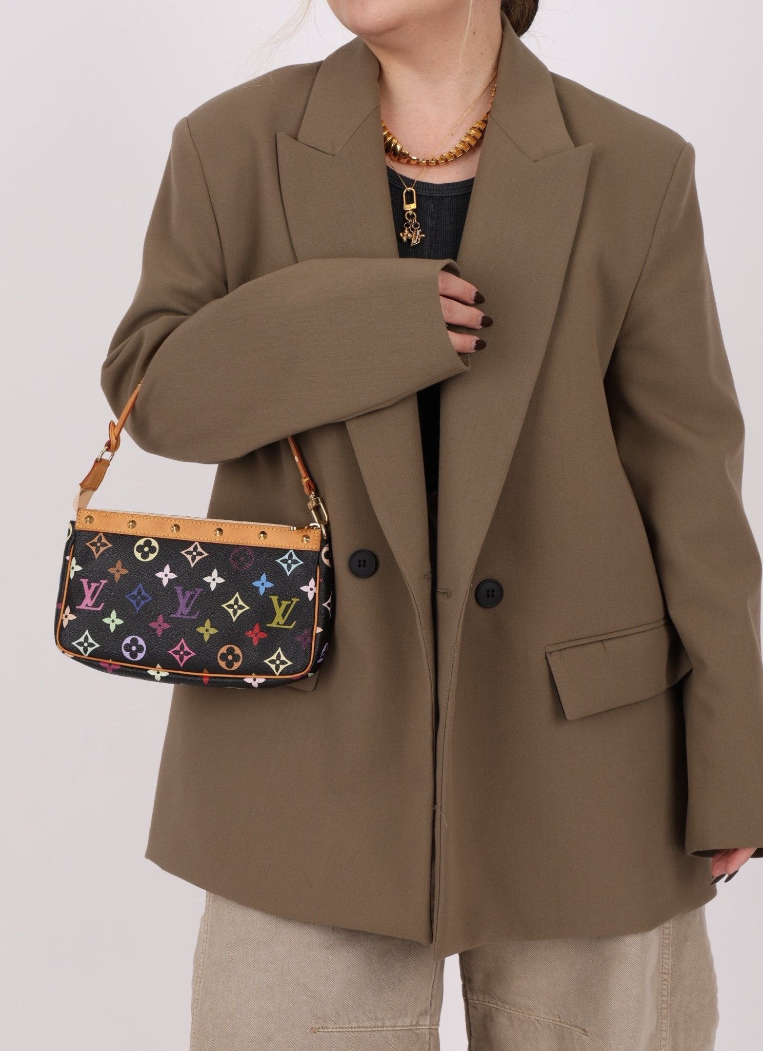 Limited Edition Louis Vuitton x Takashi Murakami Noir Multicolor Pochette - FashioNica