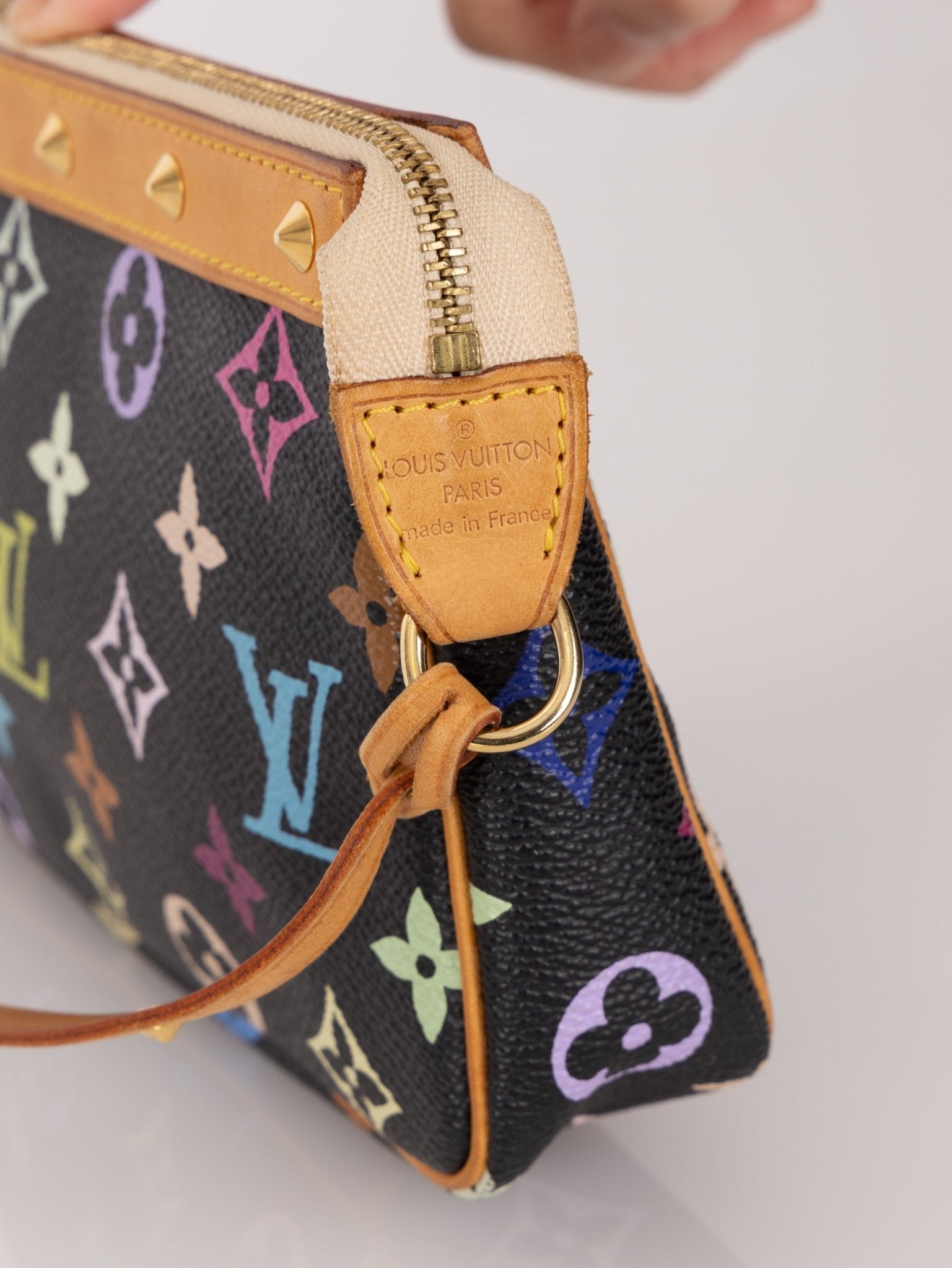 Limited Edition Louis Vuitton x Takashi Murakami Noir Multicolor Pochette - FashioNica