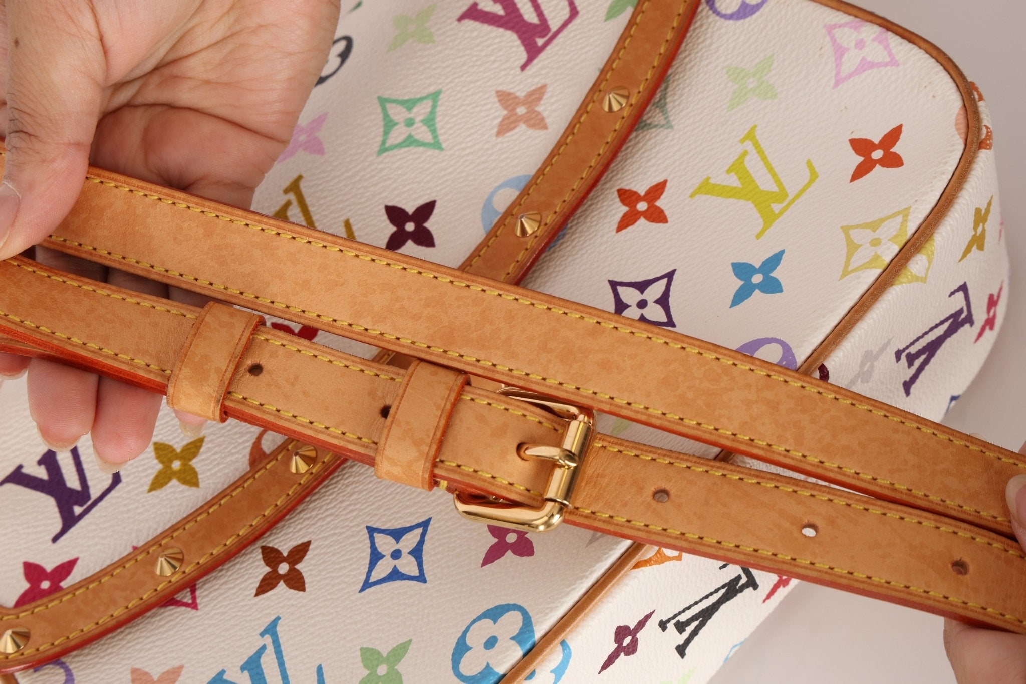 Limited Edition Louis Vuitton x Takashi Murakami White Sologne - FashioNica