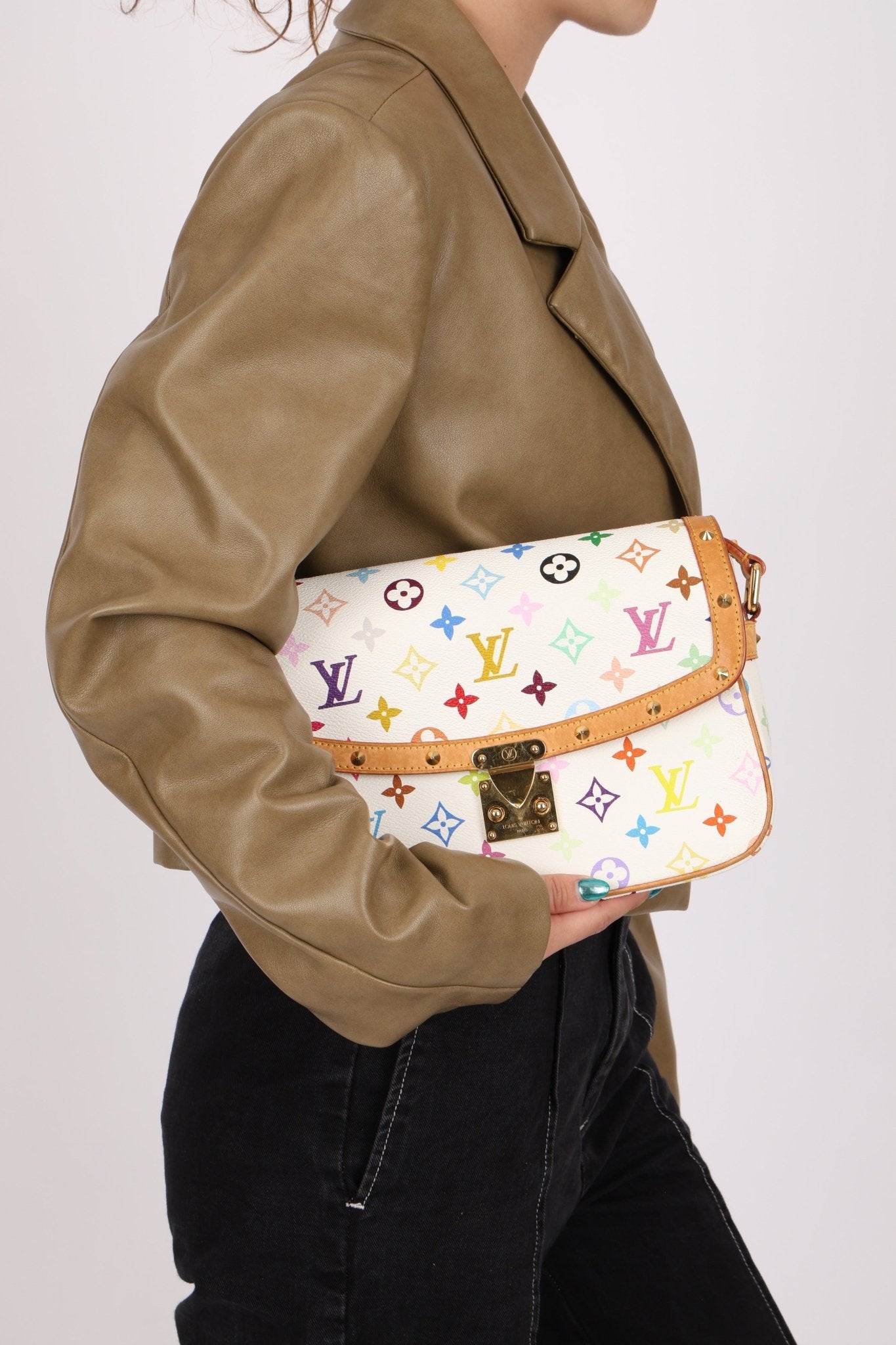 Limited Edition Louis Vuitton x Takashi Murakami White Sologne - FashioNica