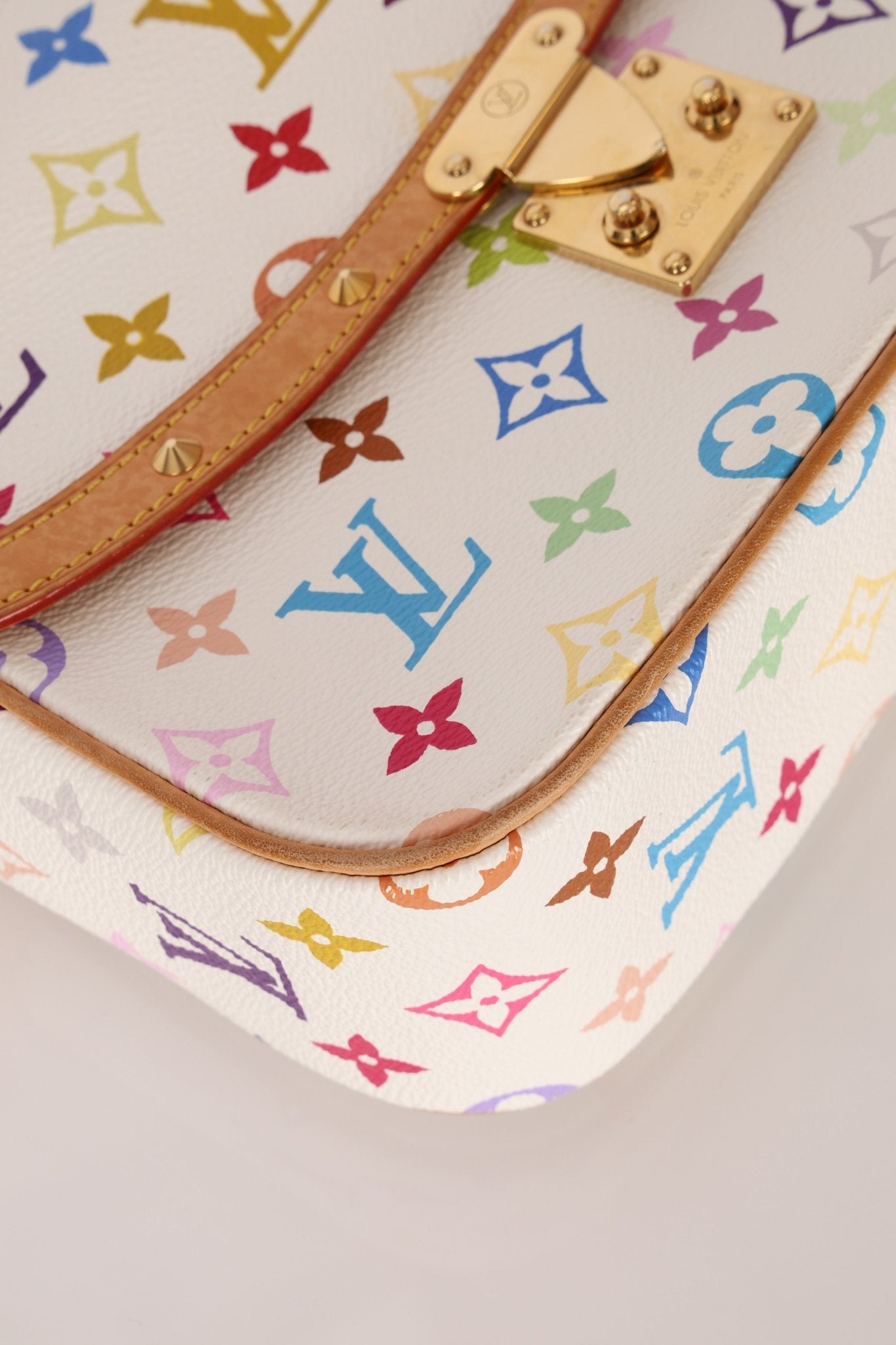 Limited Edition Louis Vuitton x Takashi Murakami White Sologne - FashioNica