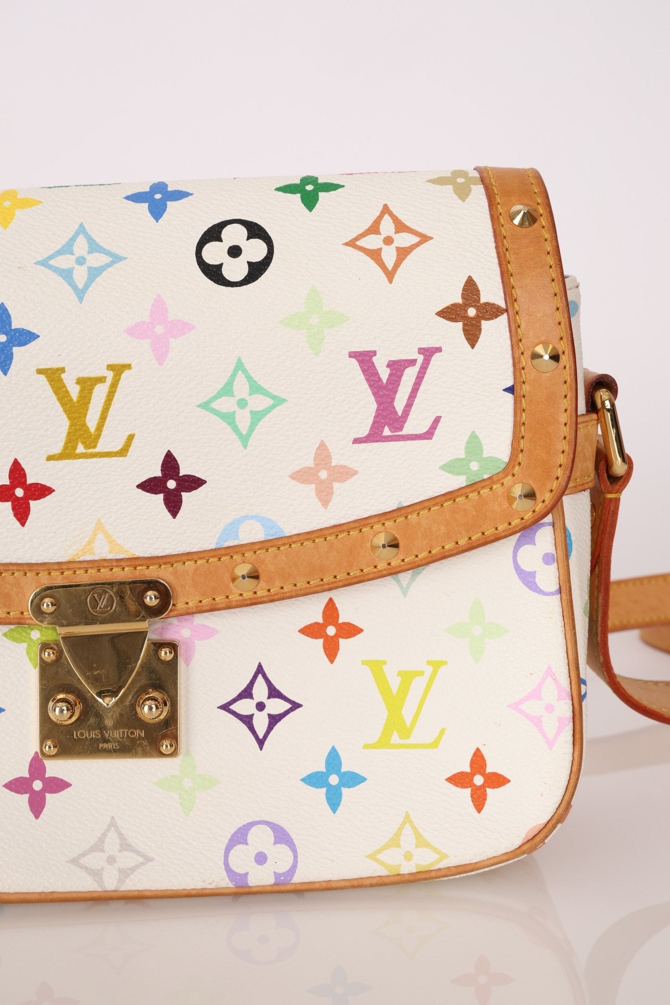 Limited Edition Louis Vuitton x Takashi Murakami White Sologne - FashioNica