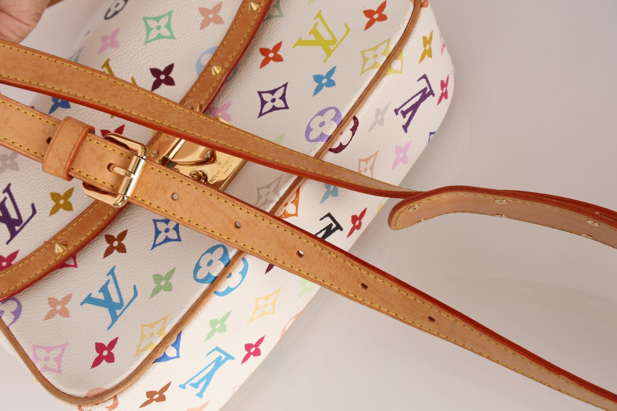 Limited Edition Louis Vuitton x Takashi Murakami White Sologne - FashioNica