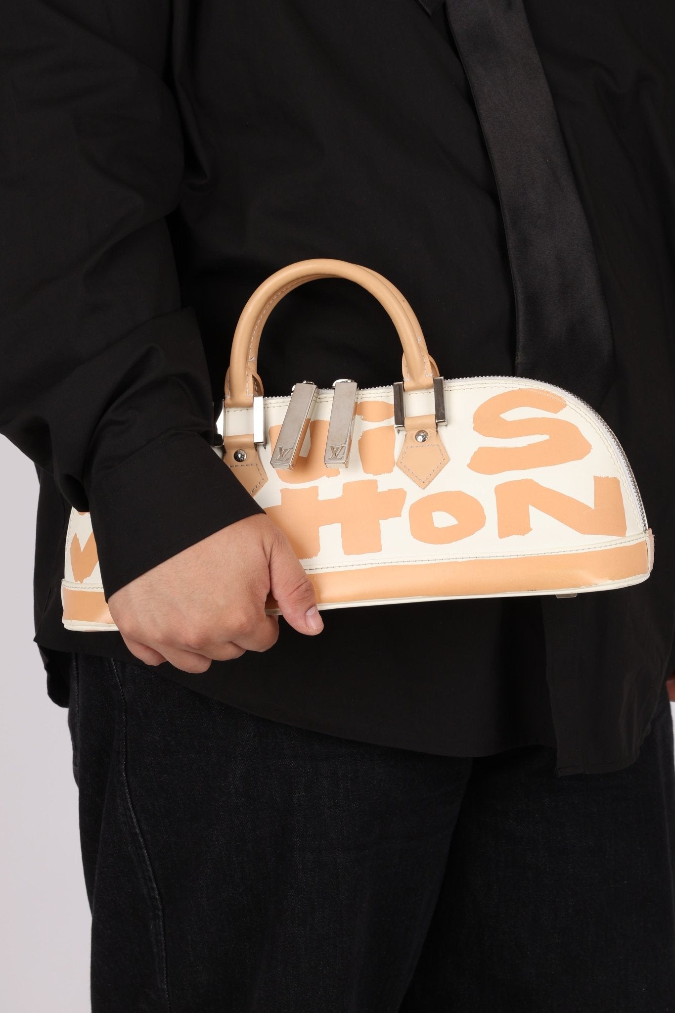 Limited Edition Vintage Louis Vuitton x Stephen Sprouse East West Alma - FashioNica
