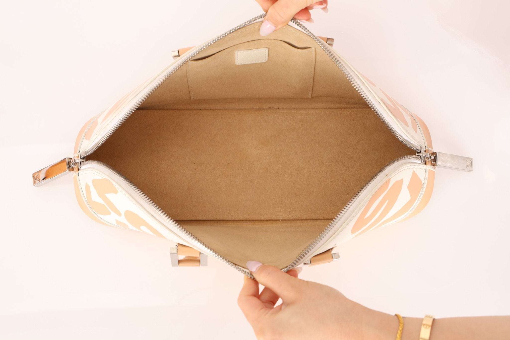 Limited Edition Vintage Louis Vuitton x Stephen Sprouse East West Alma - FashioNica