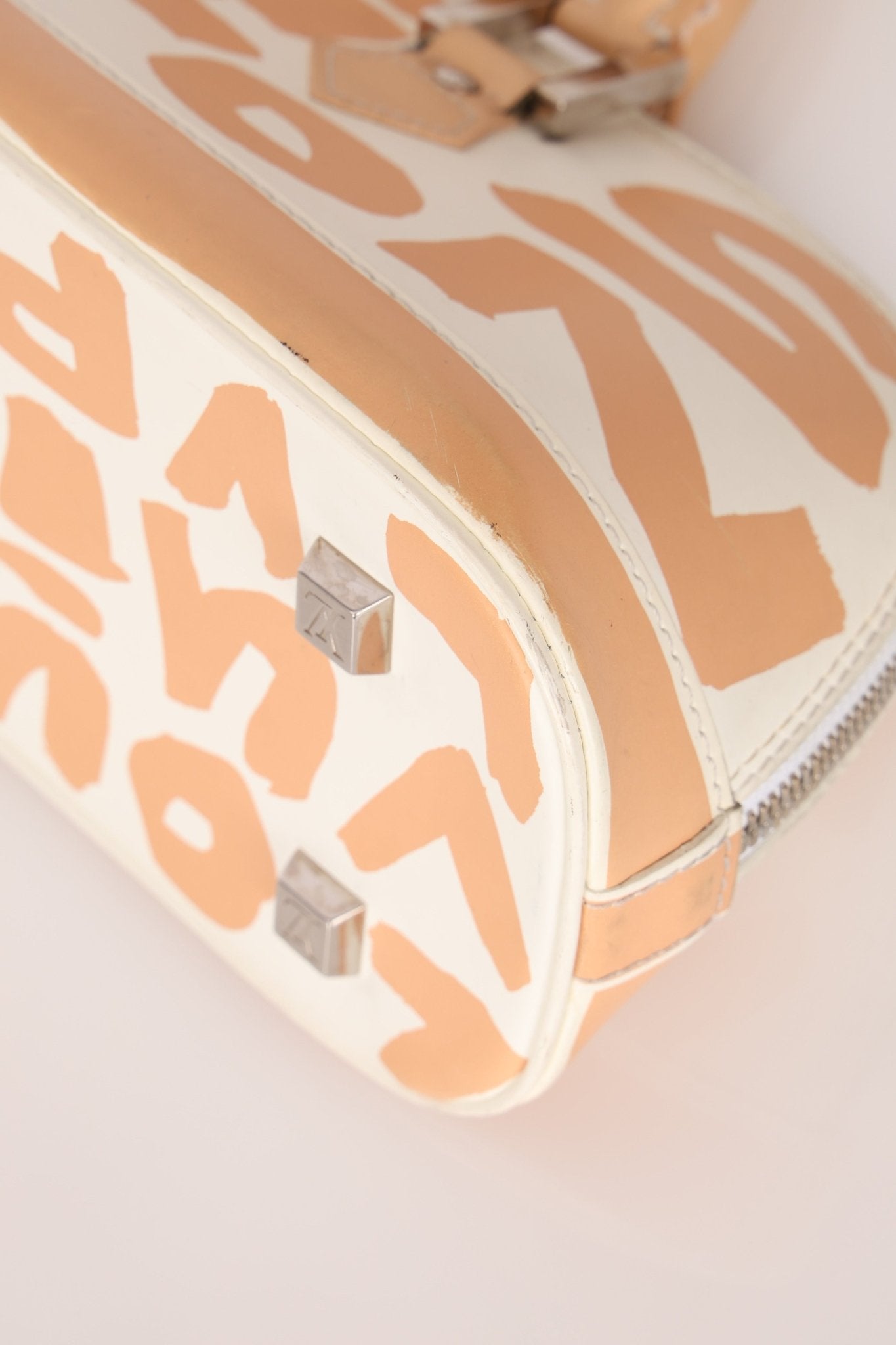 Limited Edition Vintage Louis Vuitton x Stephen Sprouse East West Alma - FashioNica