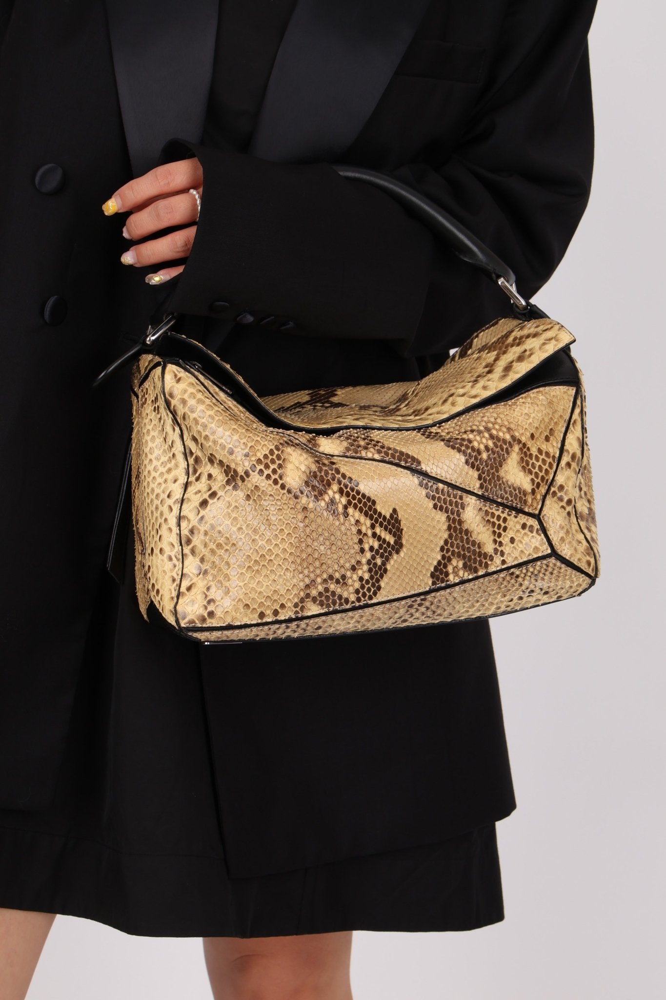 Loewe 2015 Python Medium Puzzle - FashioNica